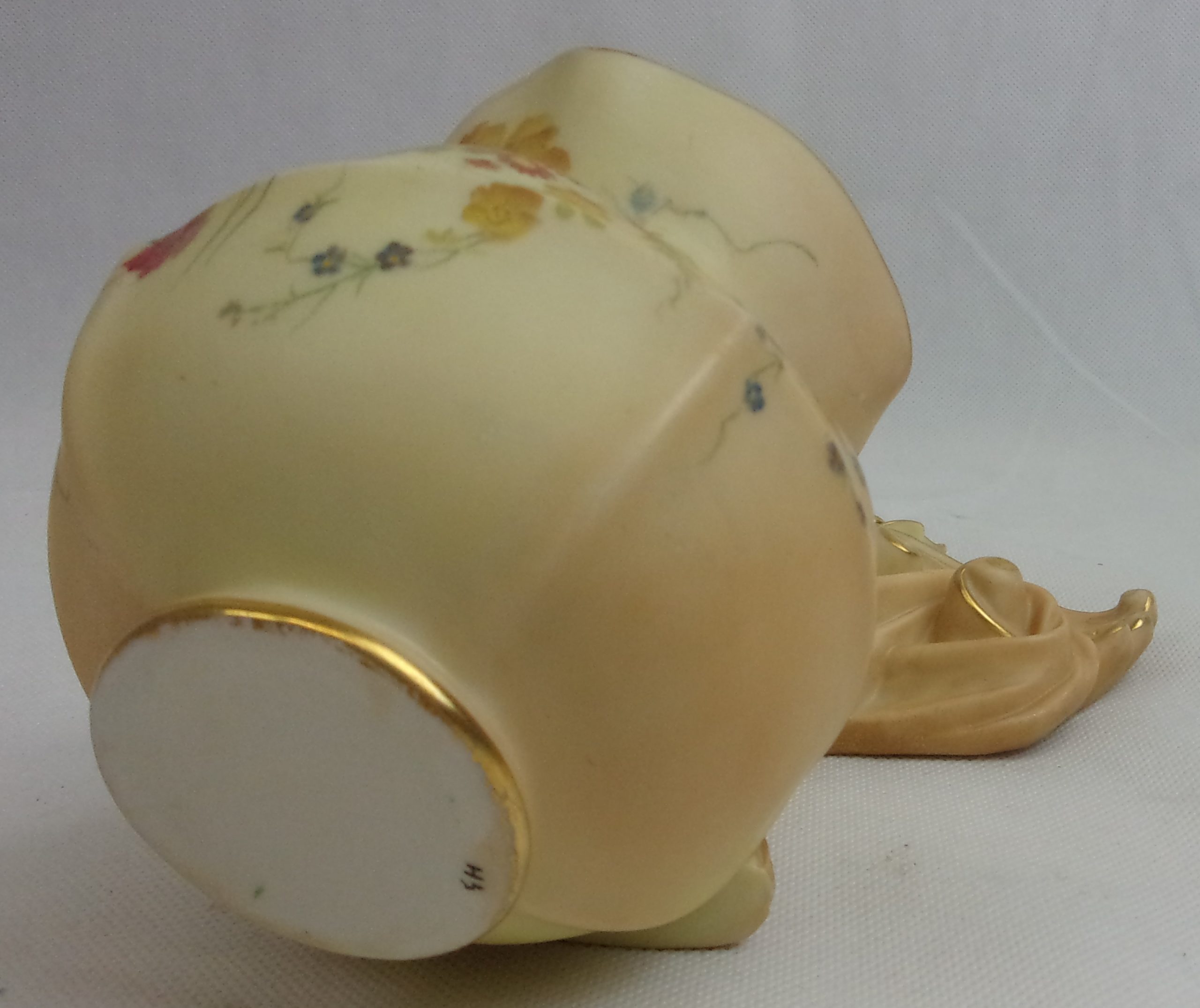 1895 Royal Worcester Hand Painted Blush Ivory Ornate Wall Pocket Floral Decor - Image 3