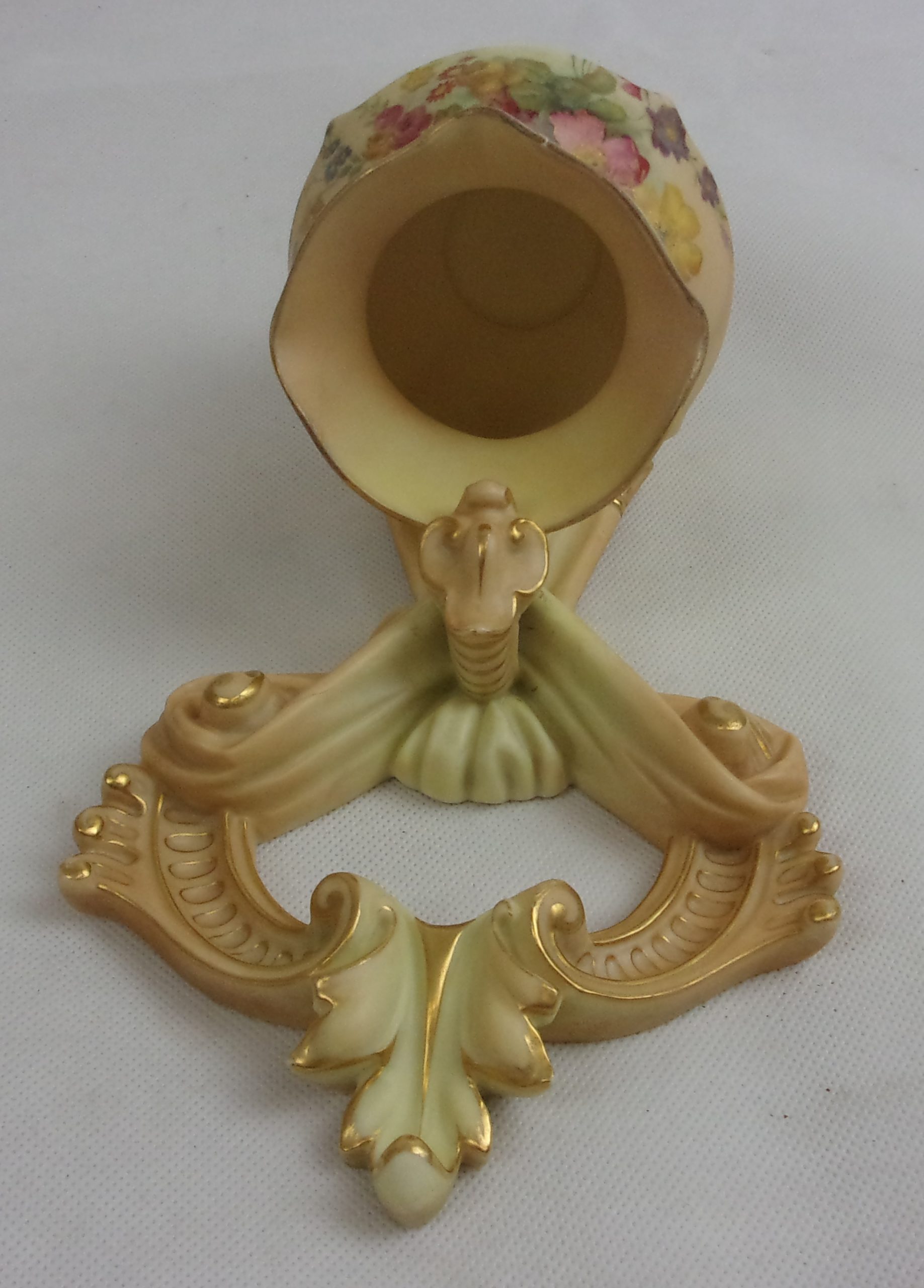 1895 Royal Worcester Hand Painted Blush Ivory Ornate Wall Pocket Floral Decor - Image 6