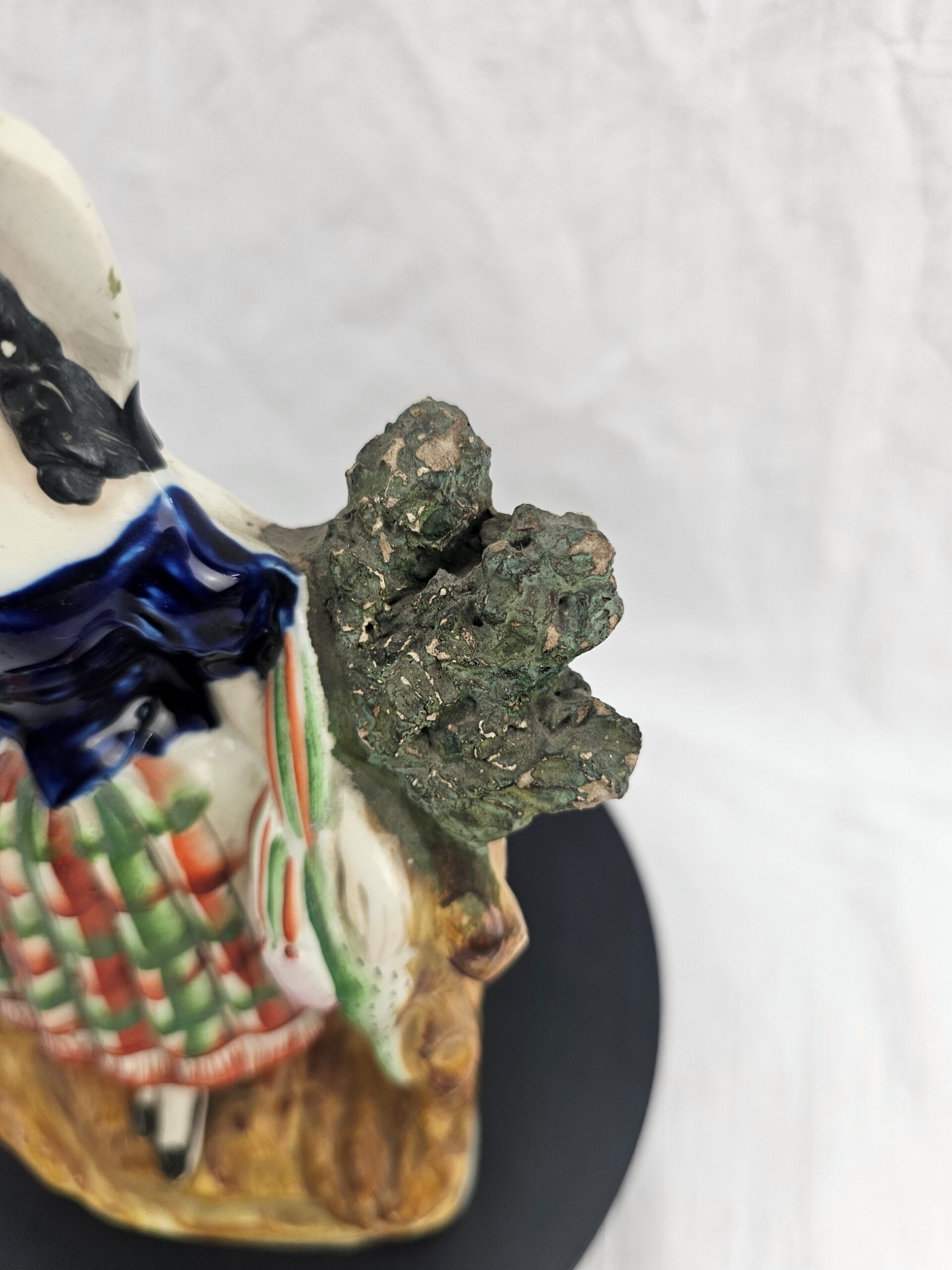 19th Century Staffordshire Pottery Figure - Highland Lass with Game Birds - Image 10