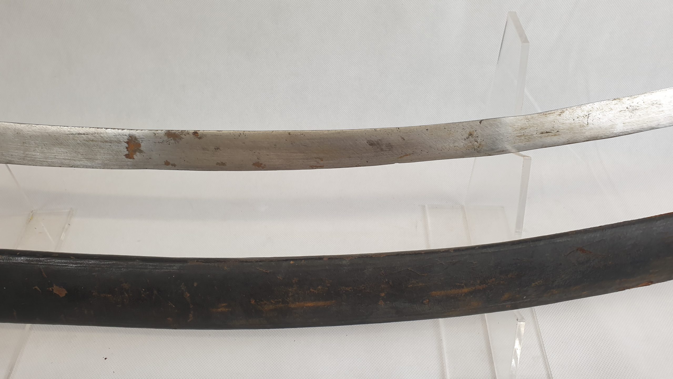 Indian 19th Century Tulwar Sword And Leather Scabbard - Image 15