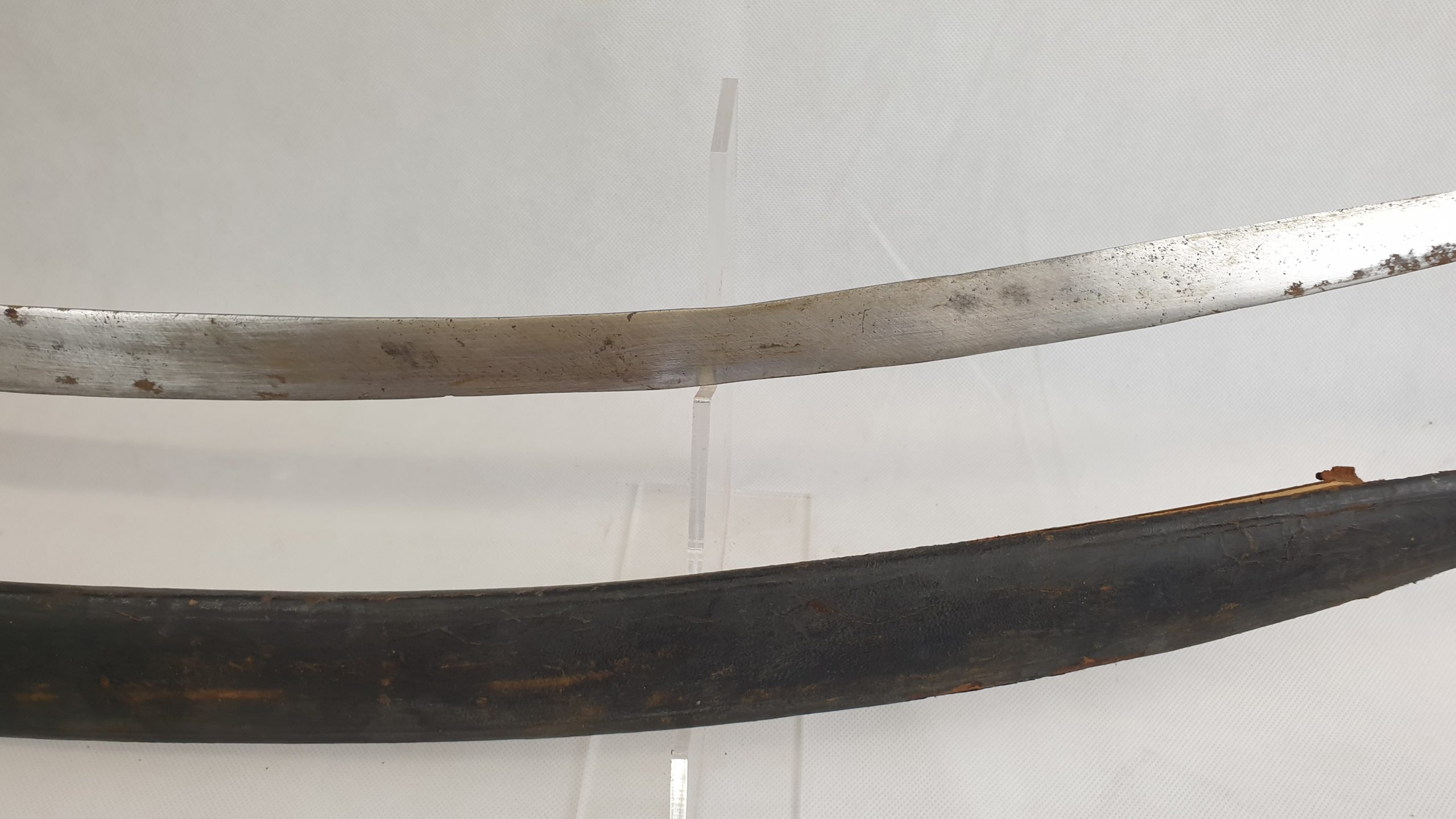 Indian 19th Century Tulwar Sword And Leather Scabbard - Image 14