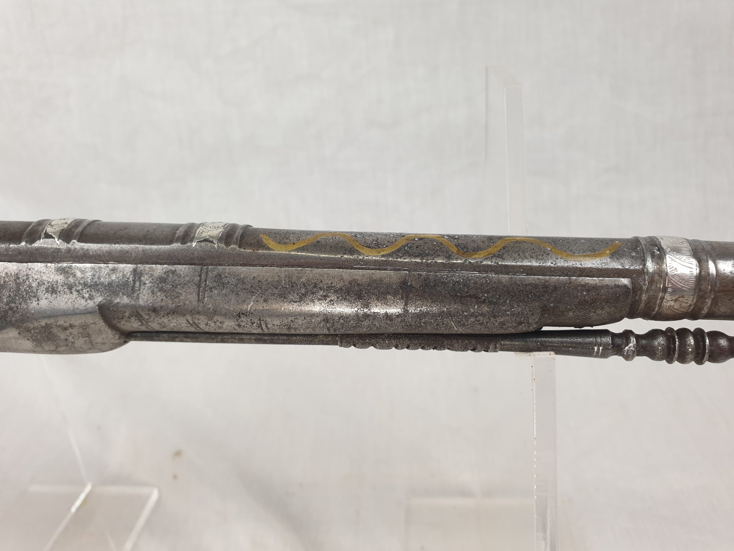 17th Century A Rare Scottish 22 Bore All Metal Heart-Butt Flintlock Belt Pistol - Image 6