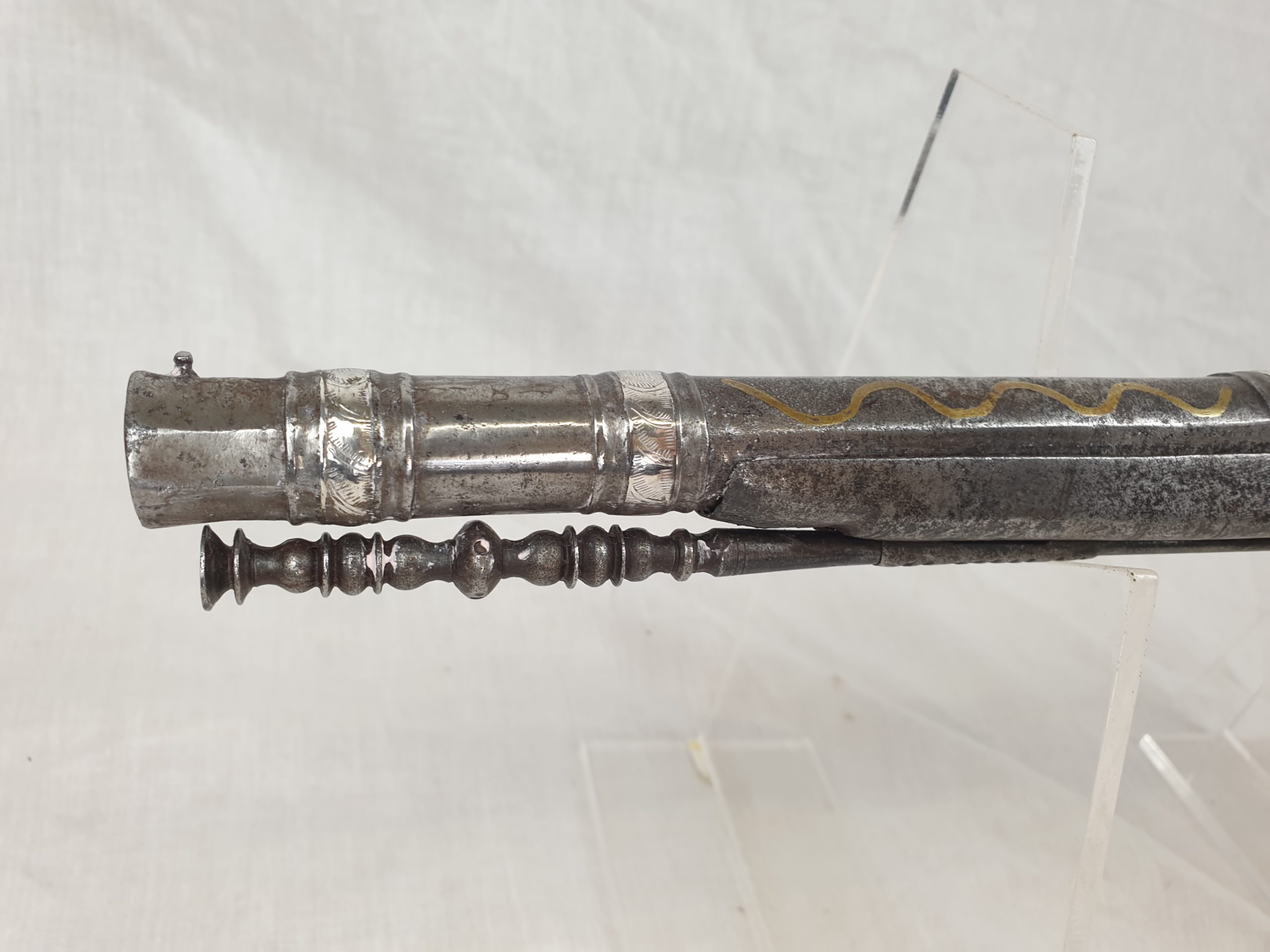 17th Century A Rare Scottish 22 Bore All Metal Heart-Butt Flintlock Belt Pistol - Image 18