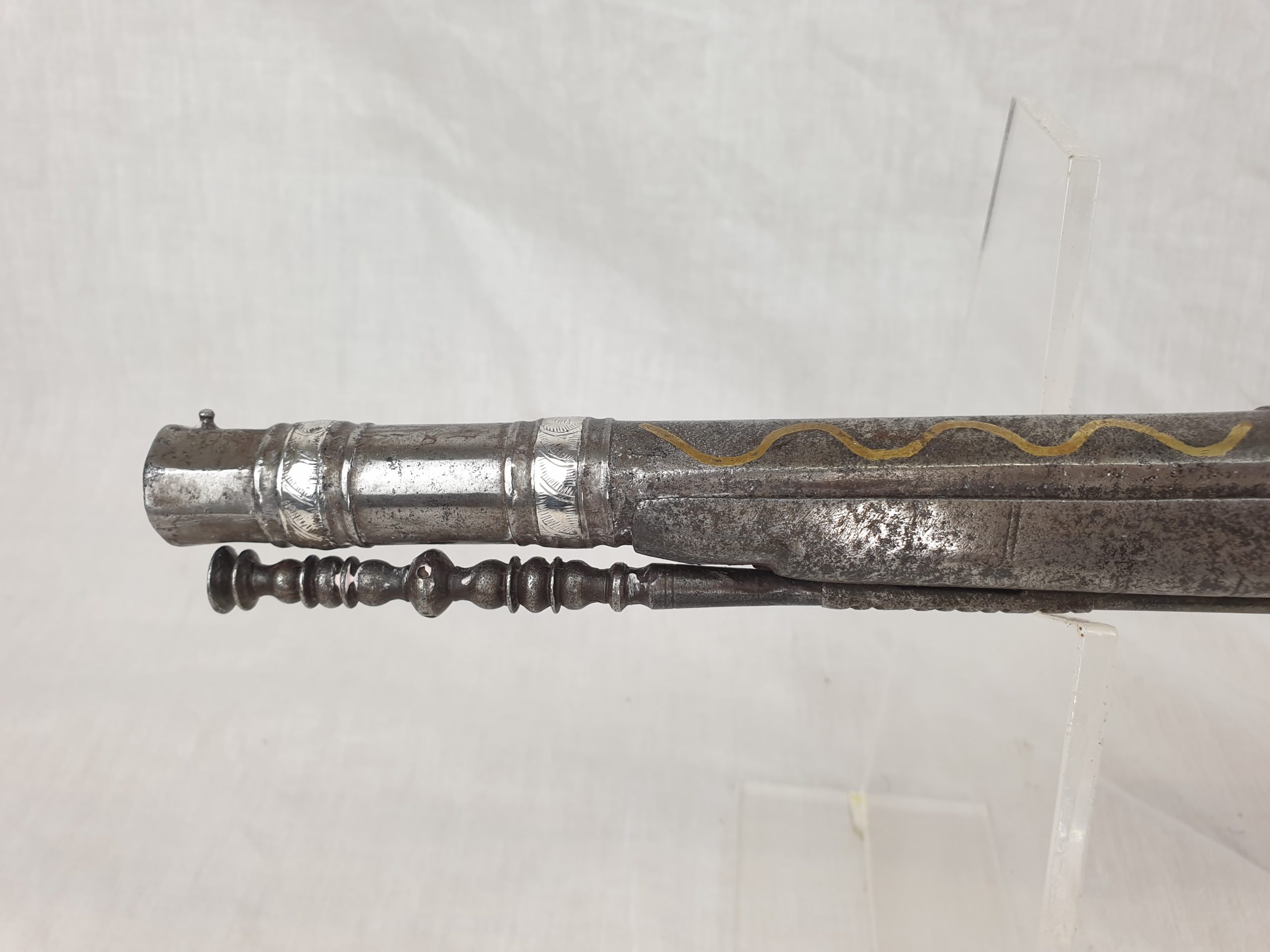 17th Century A Rare Scottish 22 Bore All Metal Heart-Butt Flintlock Belt Pistol - Image 19