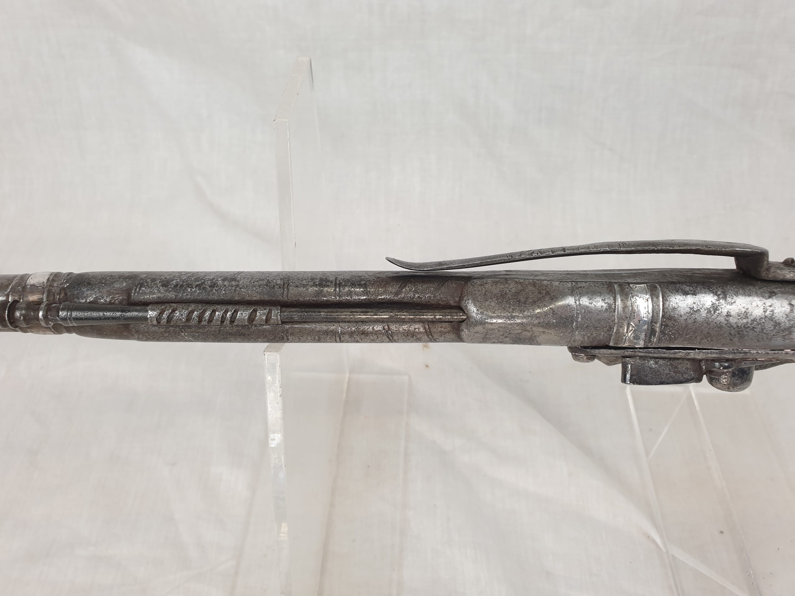17th Century A Rare Scottish 22 Bore All Metal Heart-Butt Flintlock Belt Pistol - Image 27