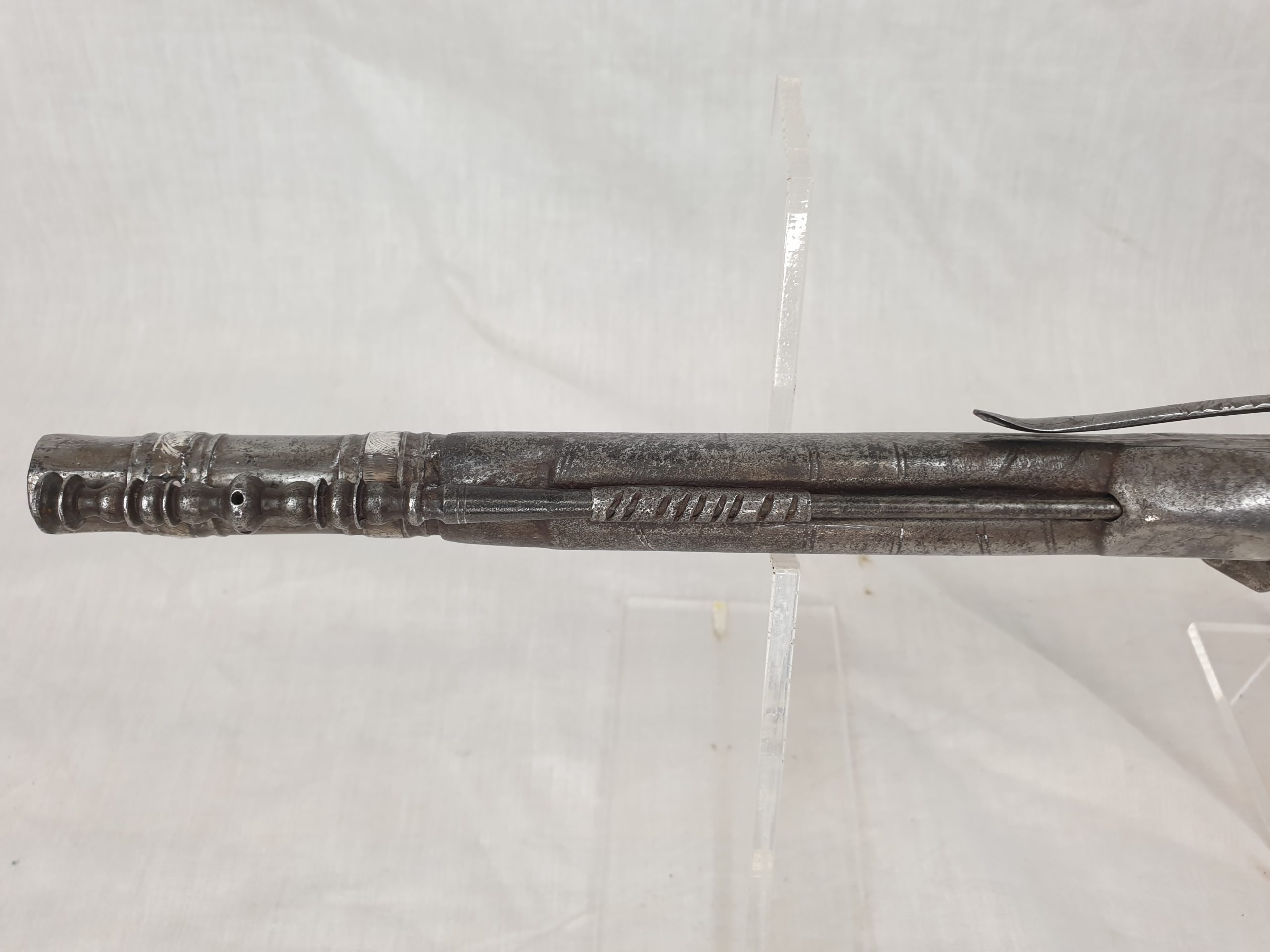 17th Century A Rare Scottish 22 Bore All Metal Heart-Butt Flintlock Belt Pistol - Image 28
