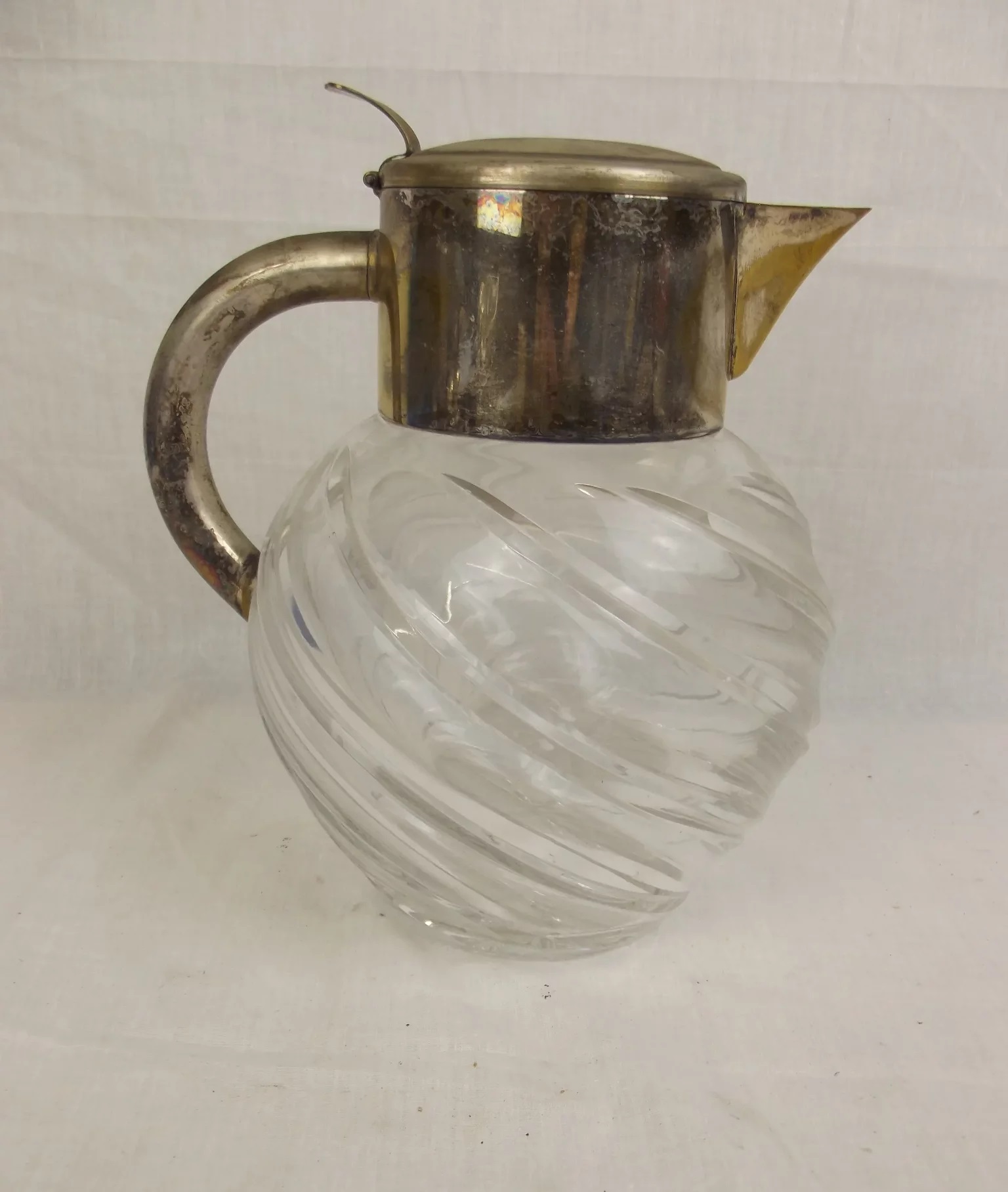 Art Nouveau Spriral Cut Glass & Silver Plated Bulbous Jug - Image 6