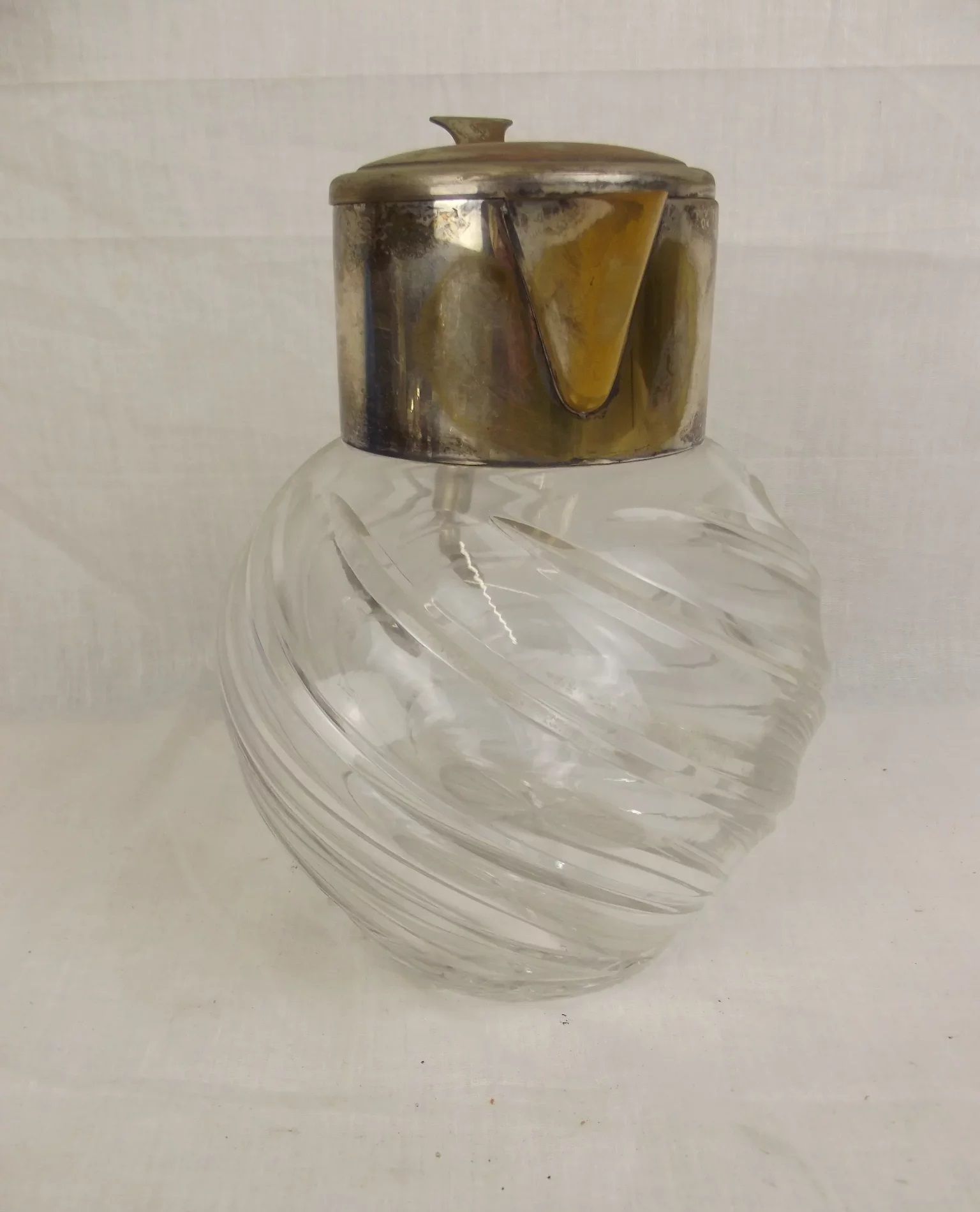 Art Nouveau Spriral Cut Glass & Silver Plated Bulbous Jug - Image 7