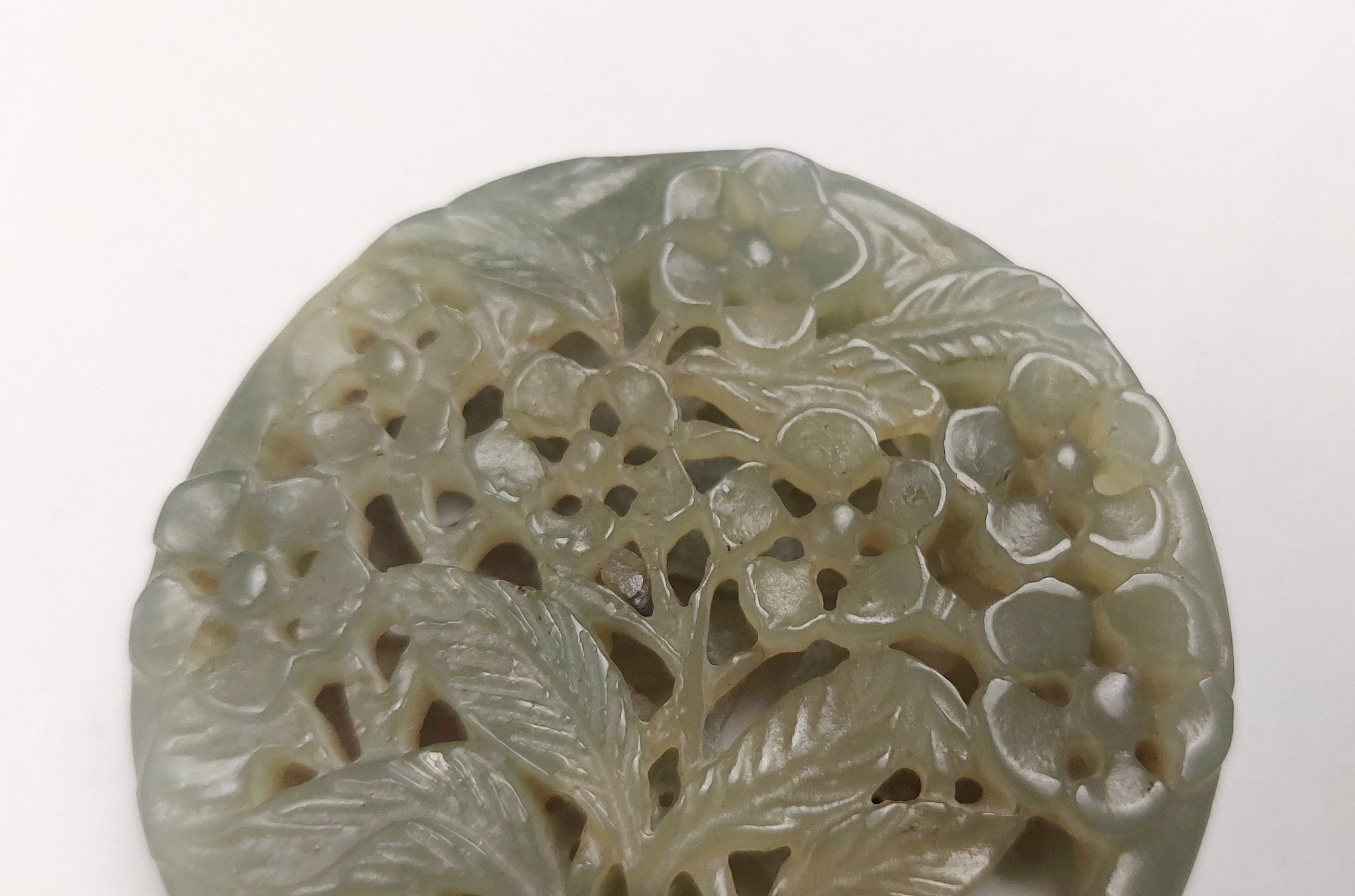 Finely Carved Chinese Reticulated Deep Celadon Jade Pendant Of Flowers - Image 2