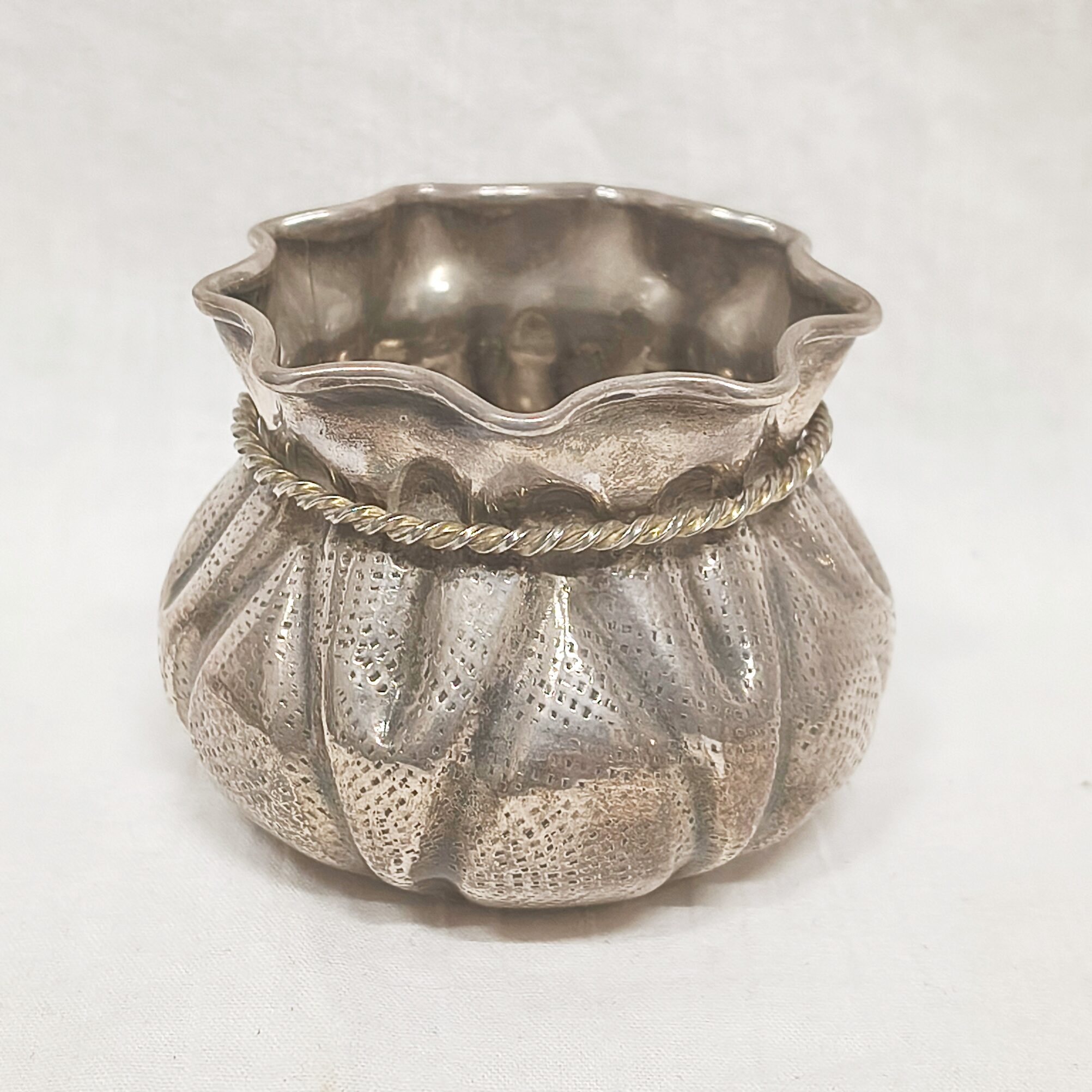Silver Basket Purse '900' marked - Image 4