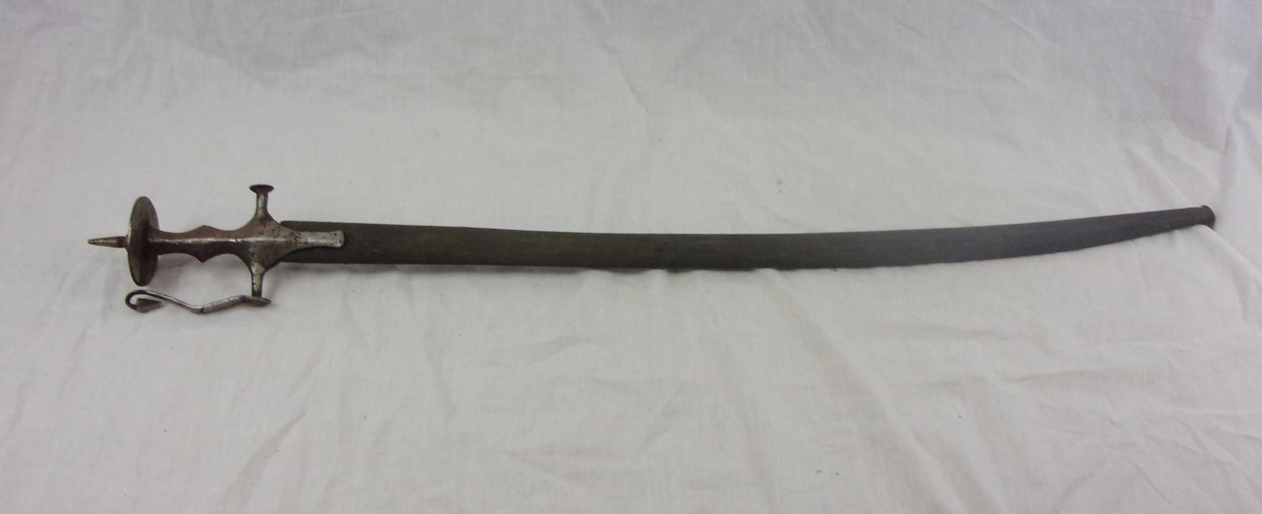 Indian 19th Century Sirohi Tulwar Sword And Scabbard - Image 12