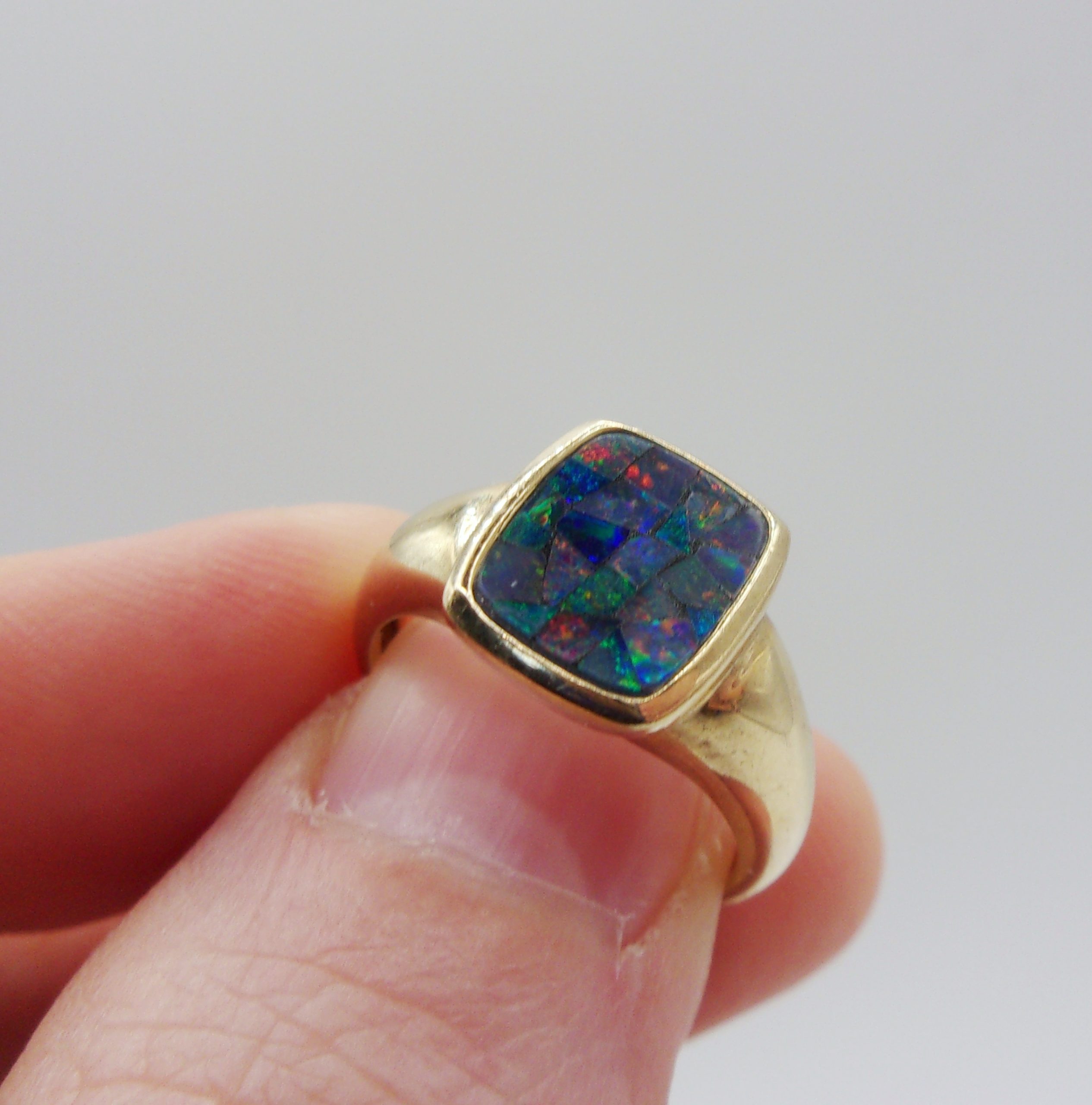 9ct Yellow Gold Opal Ring UK Size M US 6 - Image 2
