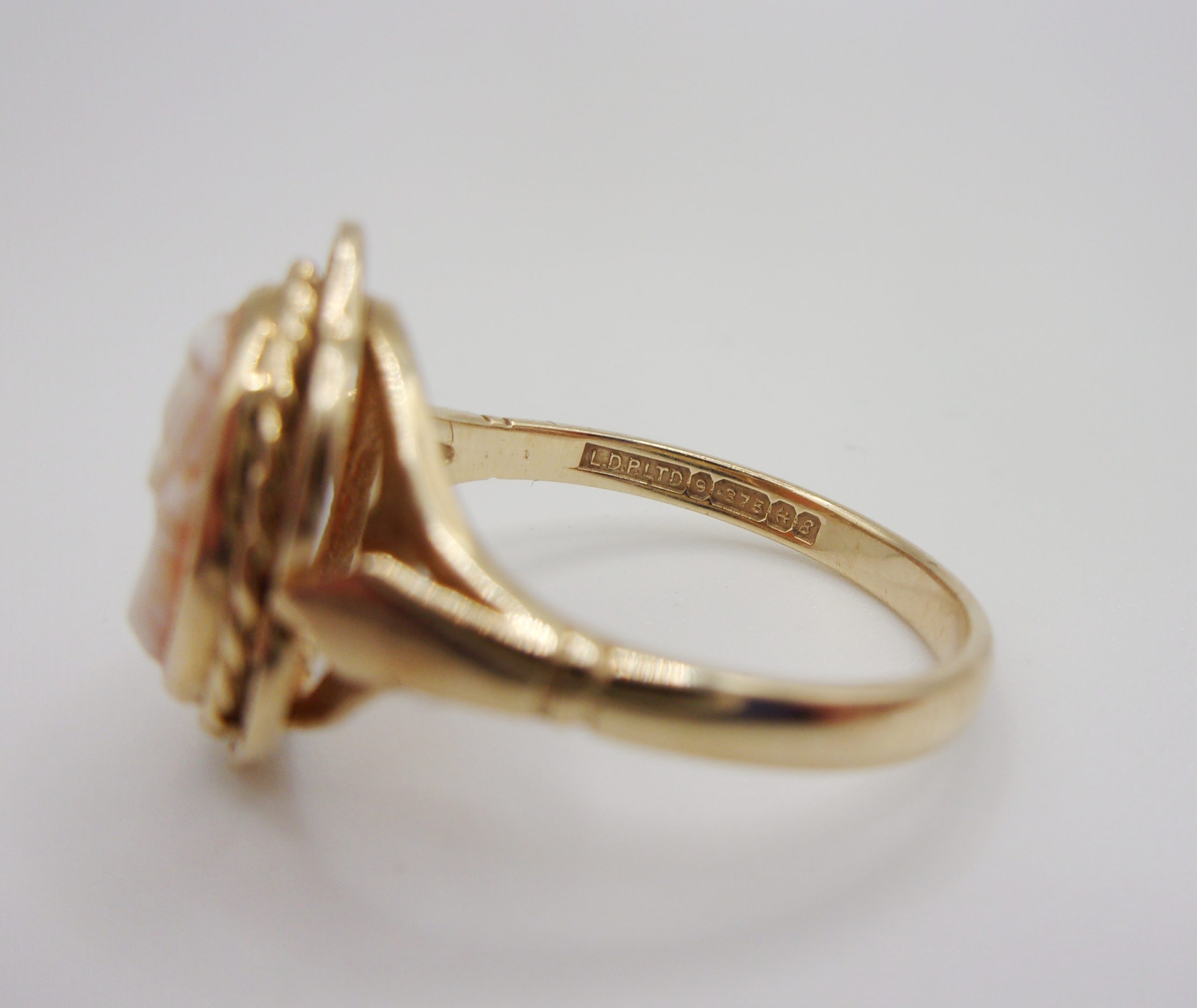 9ct Yellow Gold Cameo Ring UK Size O+ US 7 ¼ - Image 5