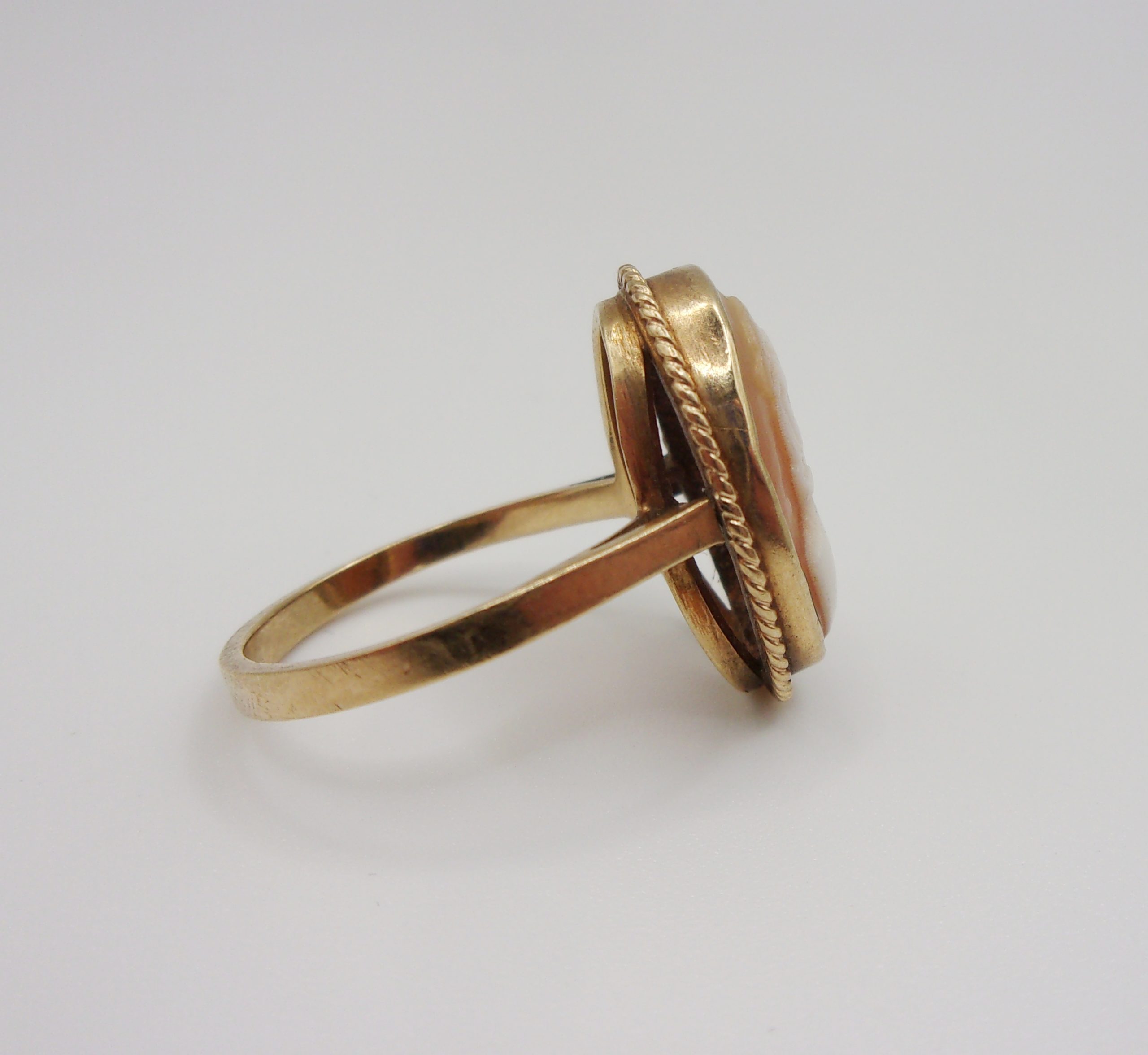 9ct Yellow Gold Cameo Ring UK Size N US 6 ½ - Image 4