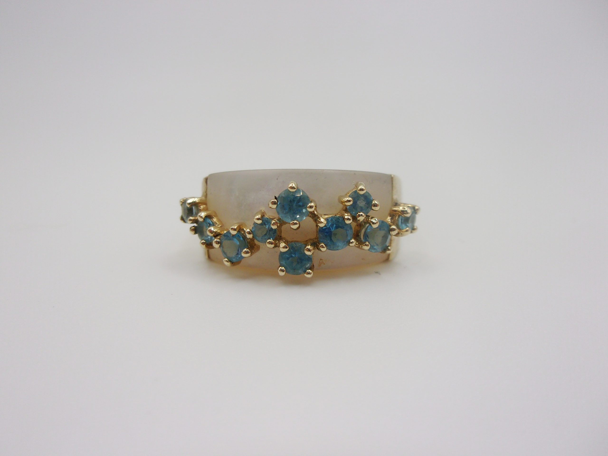 9ct Yellow Gold Topaz & M.O.P Cluster Ring UK Size S US 9 - Image 3