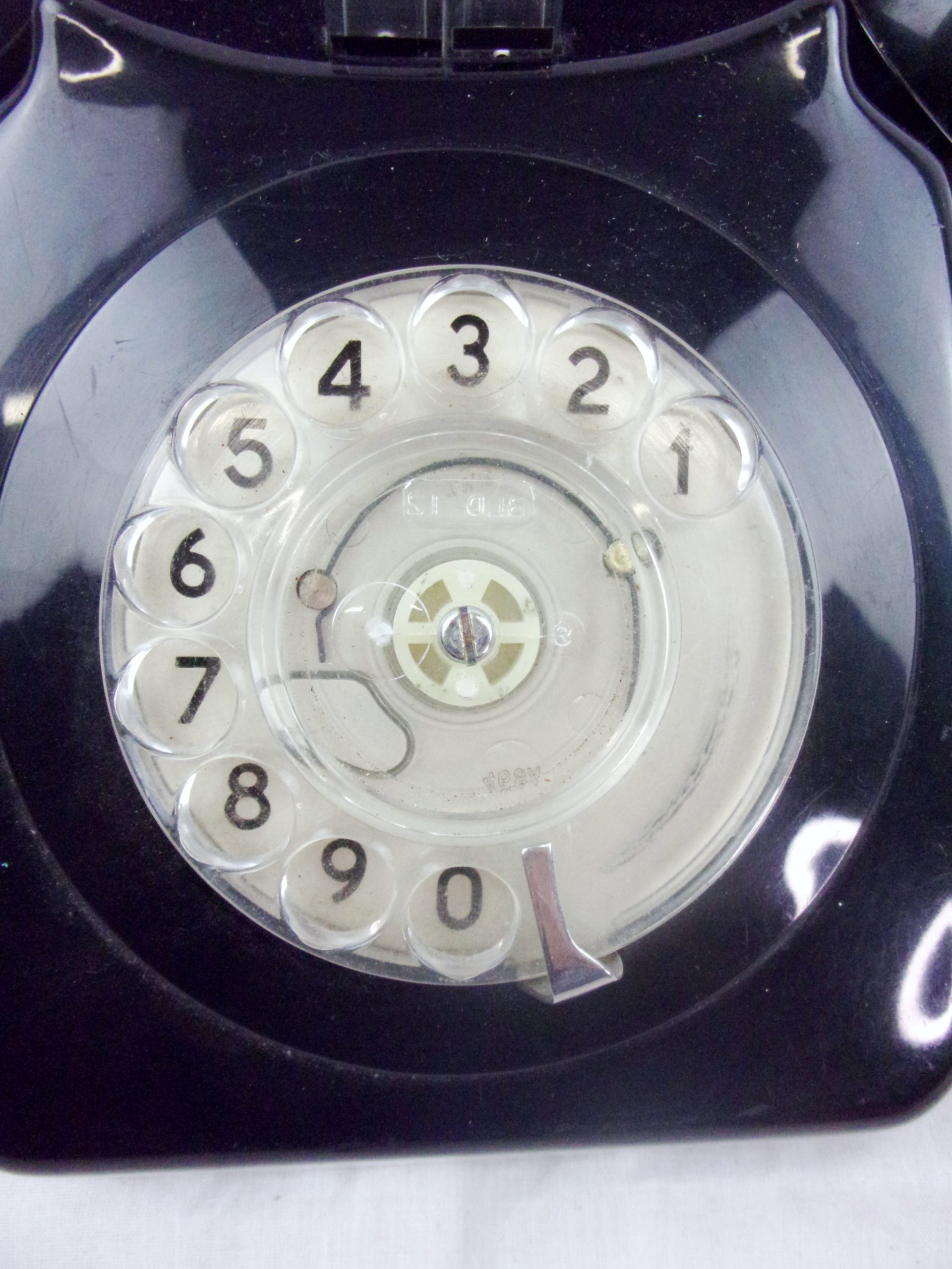 c1971 Black Plastic GPO 746F SPK 71/1 Rotary Telephone - Image 2