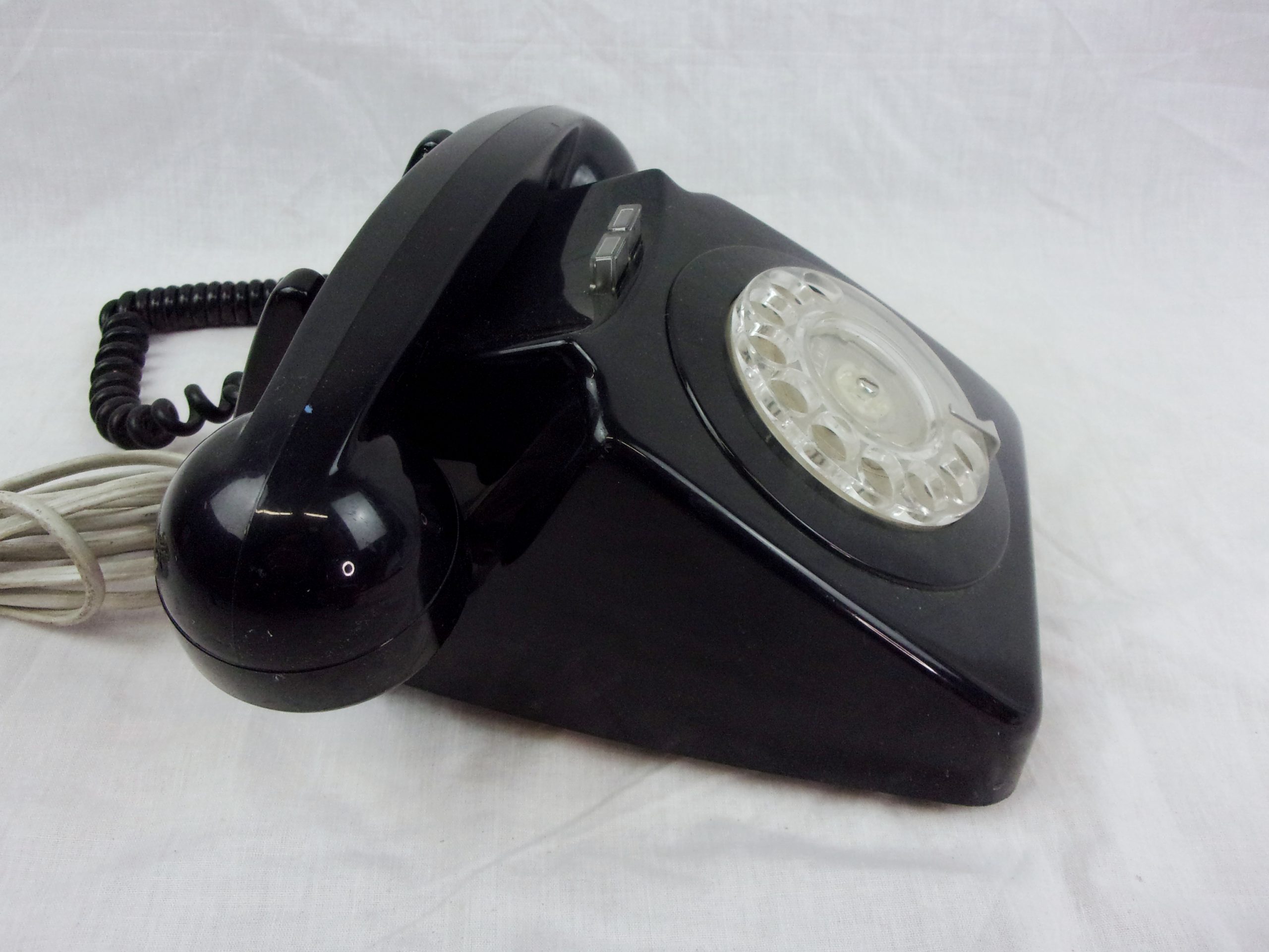 c1971 Black Plastic GPO 746F SPK 71/1 Rotary Telephone - Image 3
