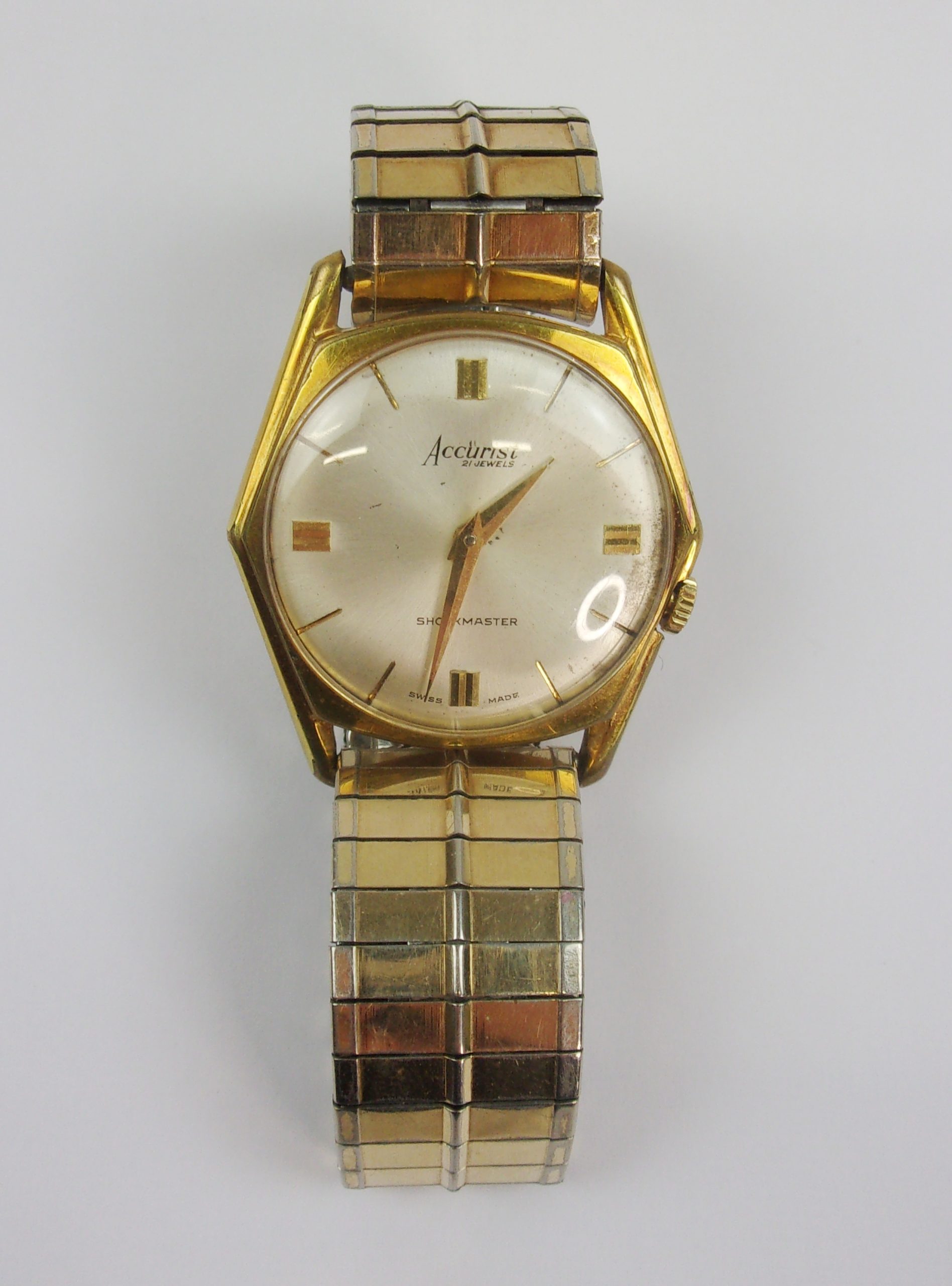Gents Accurist 21 Jewel Shockmaster Wristwatch - Image 9