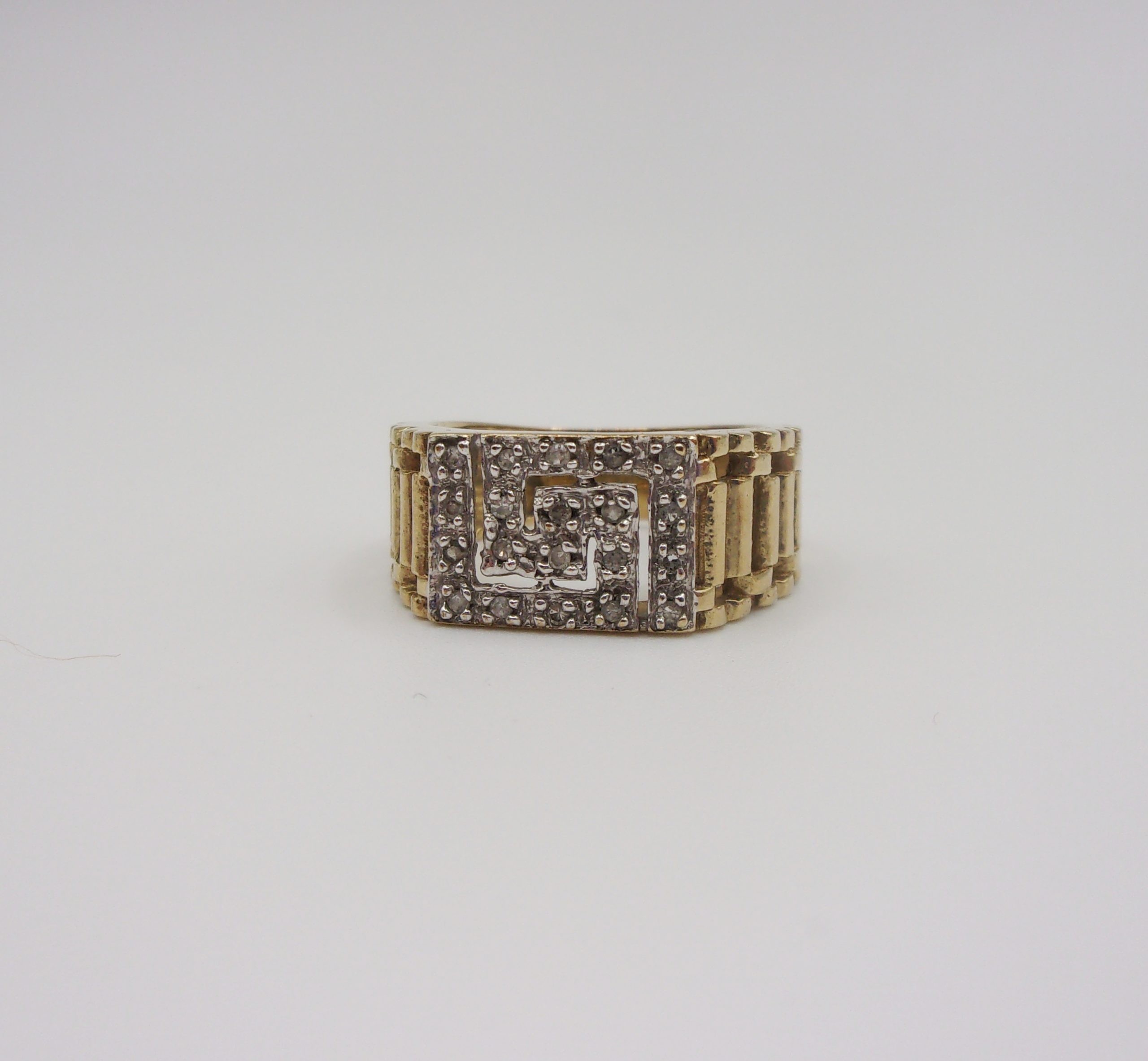 9ct Yellow Gold Diamond Greek Key Ring UK Size O US 7