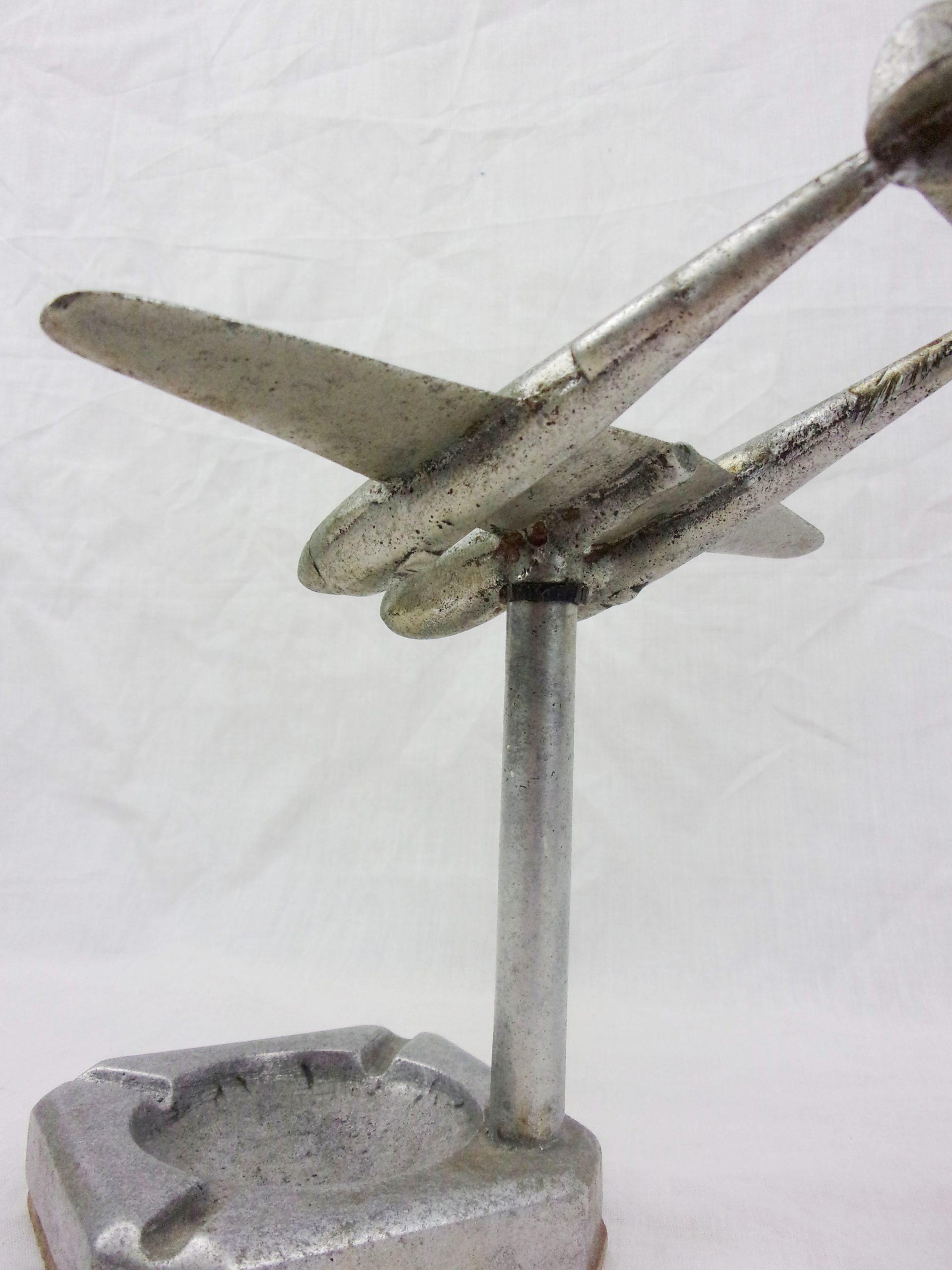 WW2 Era Lockheed P38 Lightning Fighter Plane Ashtray Model - Image 3