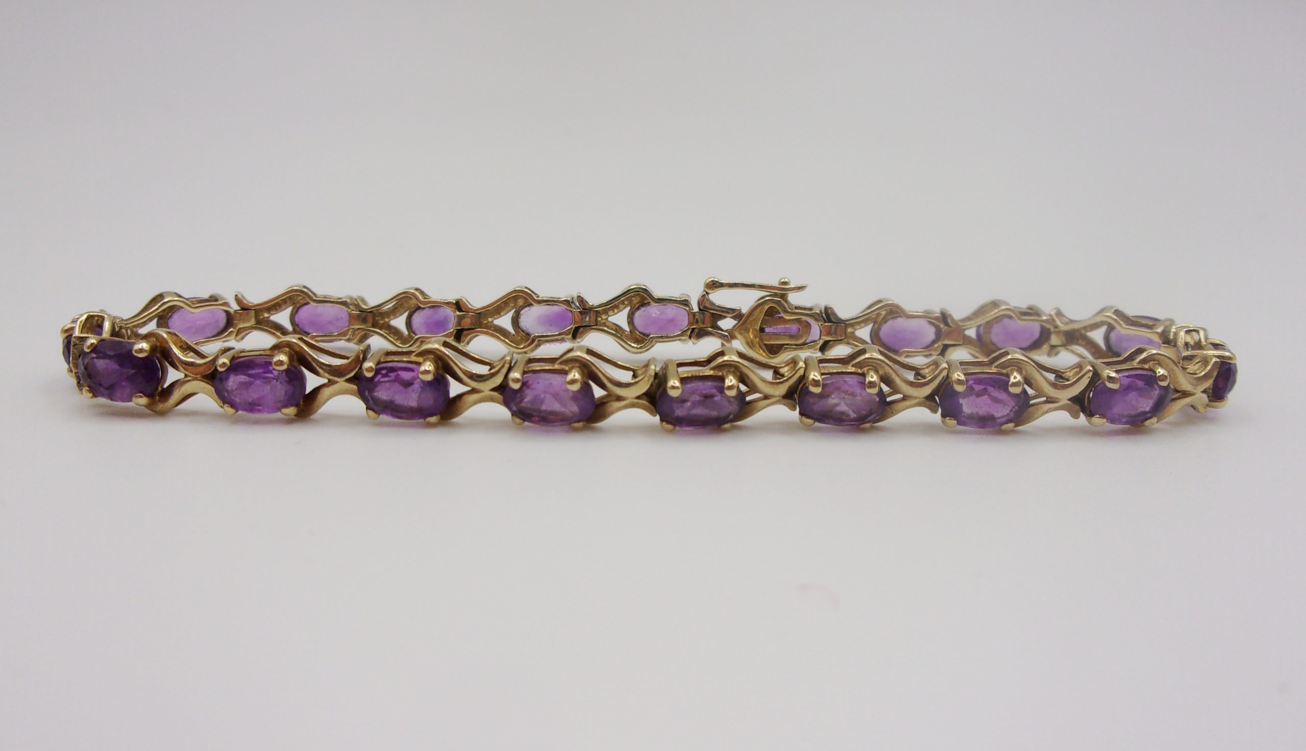 9ct Yellow Gold Amethyst Bracelet - Image 4