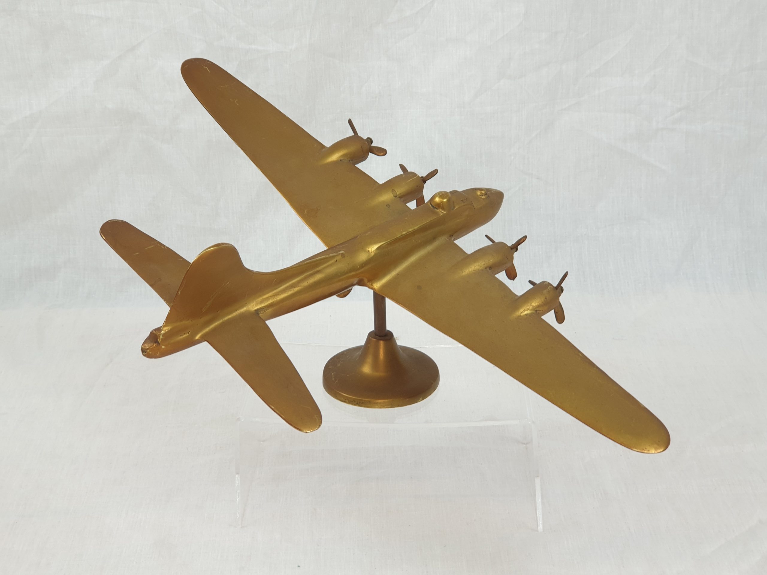 Large WW2 Mid-20th Century Desktop Brass Model Of A USAAF Flying Fortress Bomber - Image 2