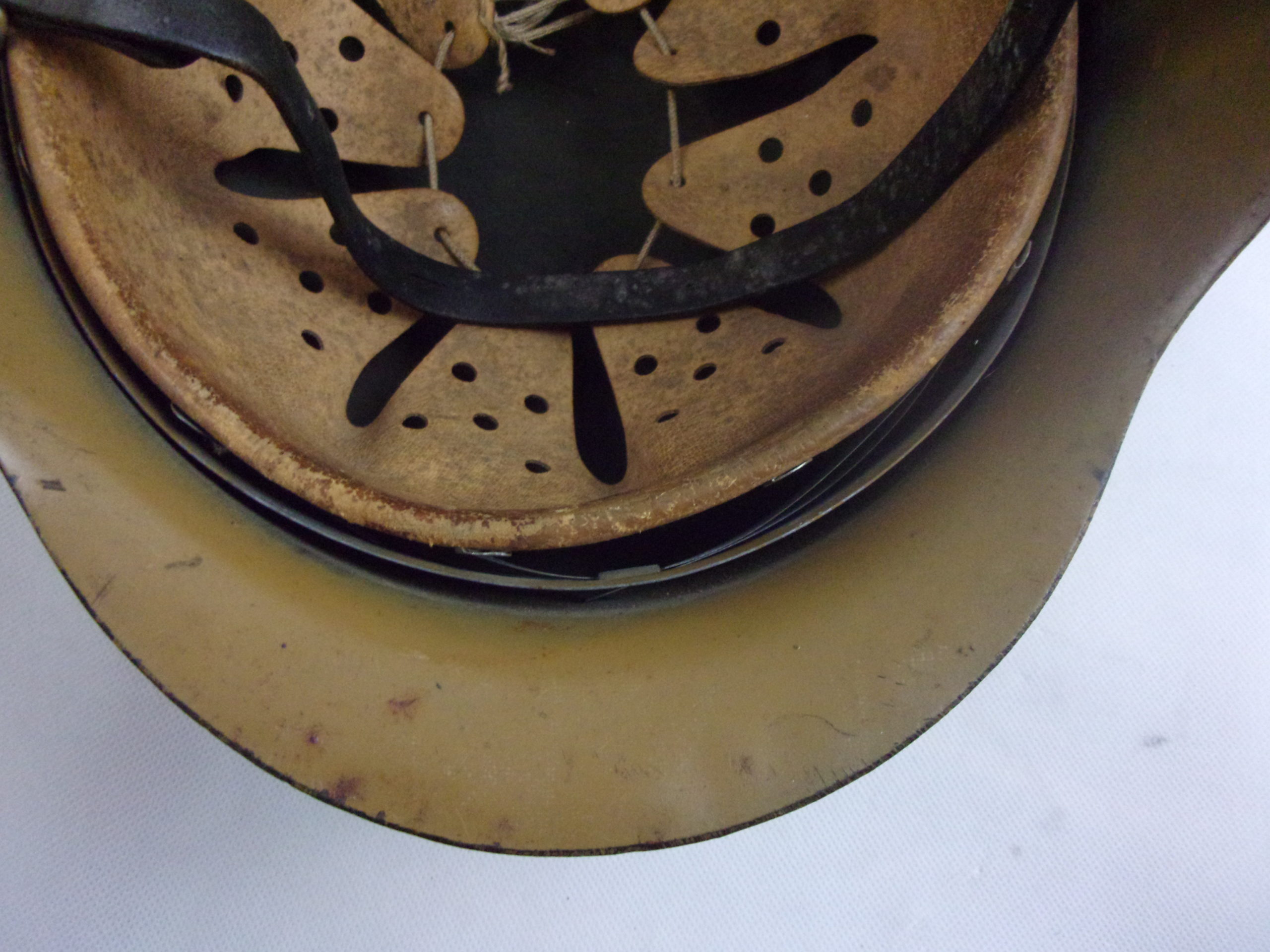 Original Early Afrika Korp M42 Helmet With Liner And Strap - Image 11