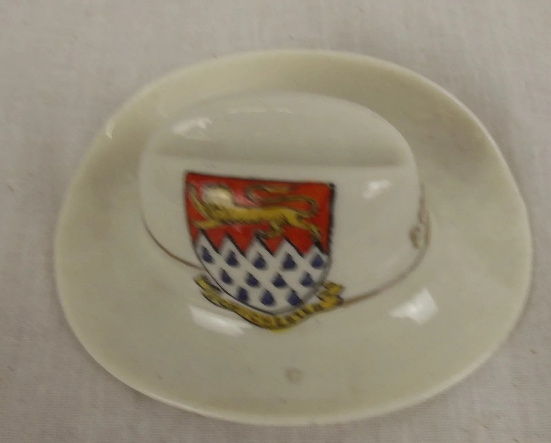 WW1 Savoy Chichester Crested China Model Of An Anzacs Cap - Image 3