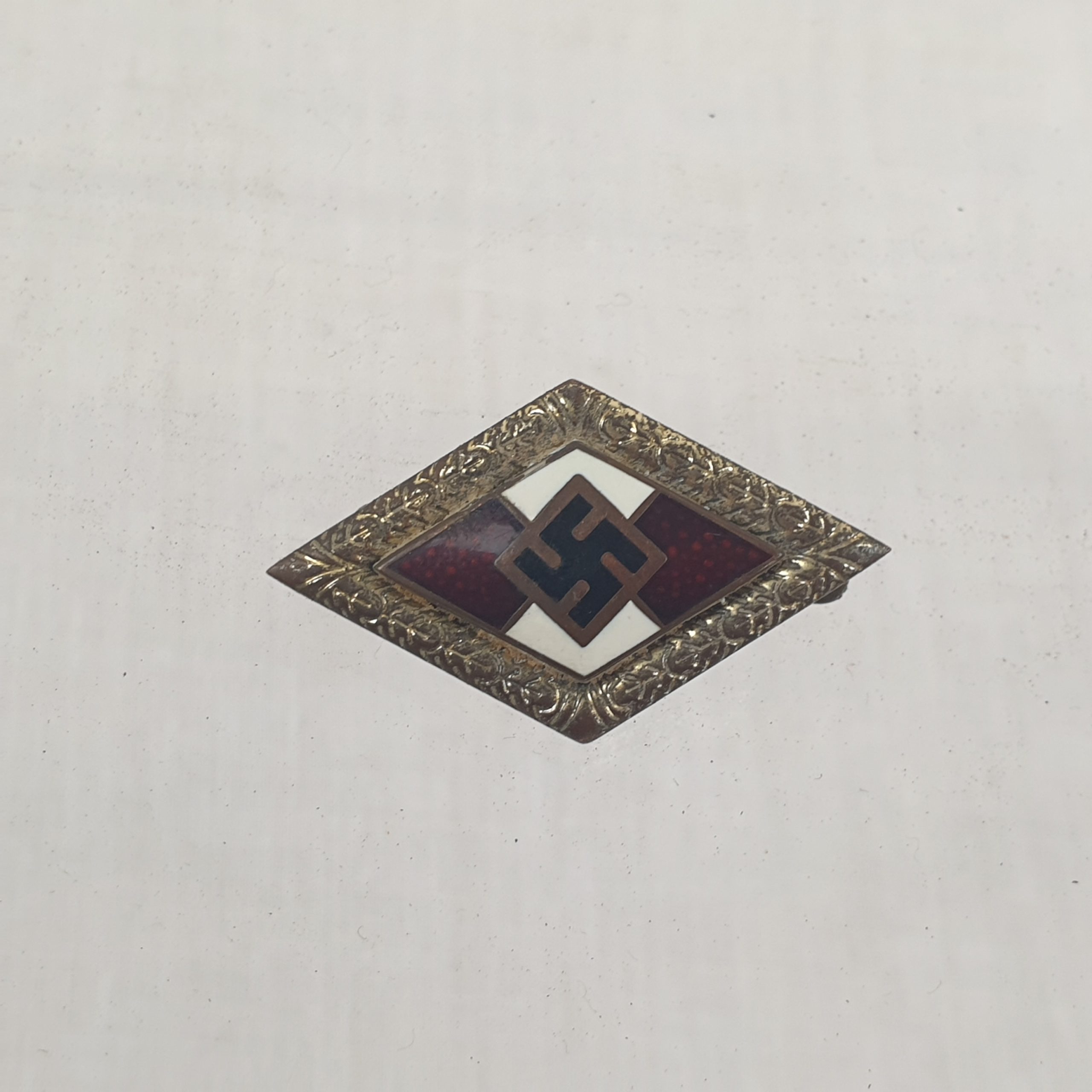 WW2 Third Reich Nazi German Hitler Youth Leaders Gold Class With Oakleaves Badge - Image 4