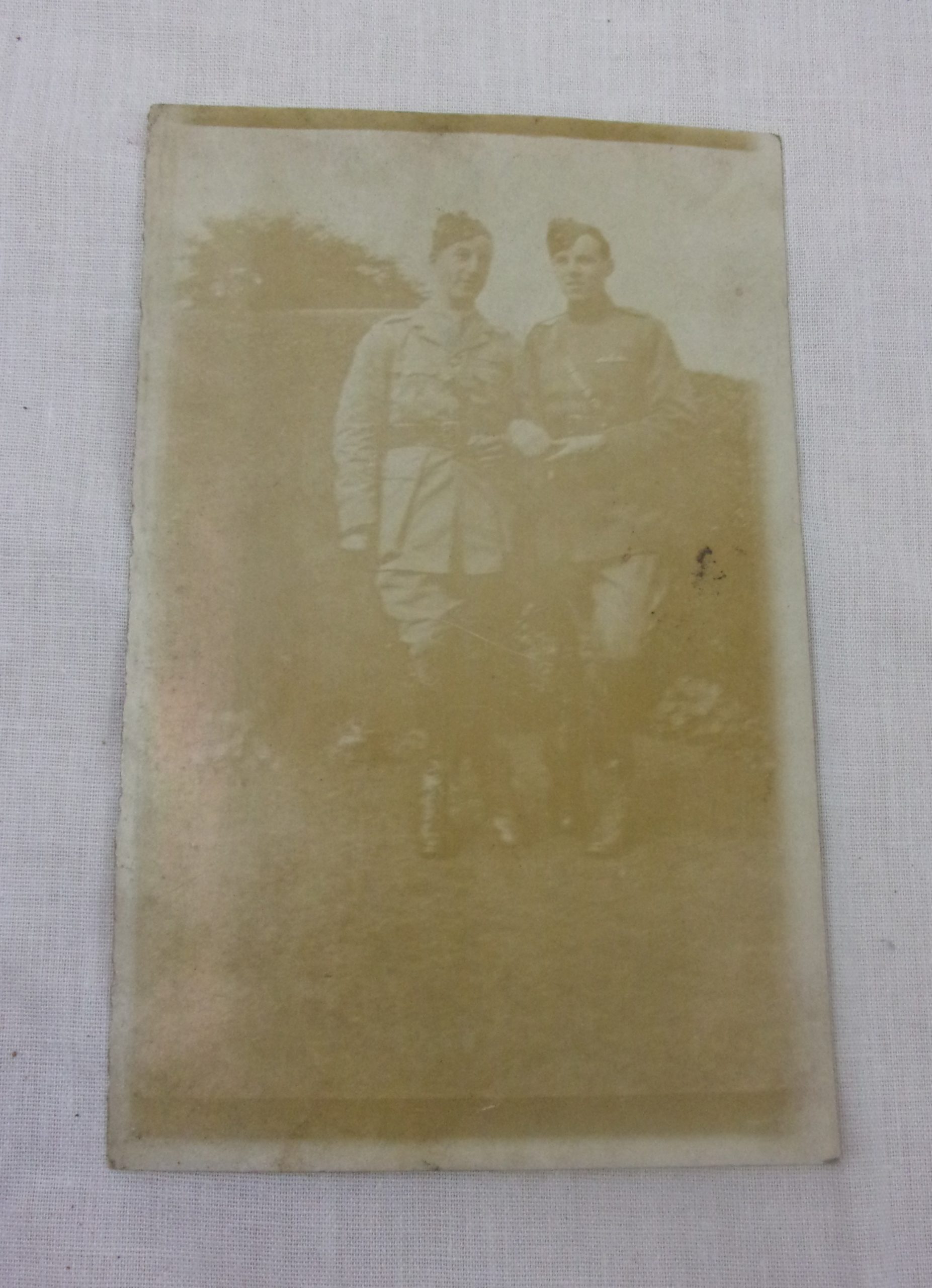 WWI First World War period RFC RAF Royal Flying Corps Helmet, Goggles And Photograph Of Owner - Image 10