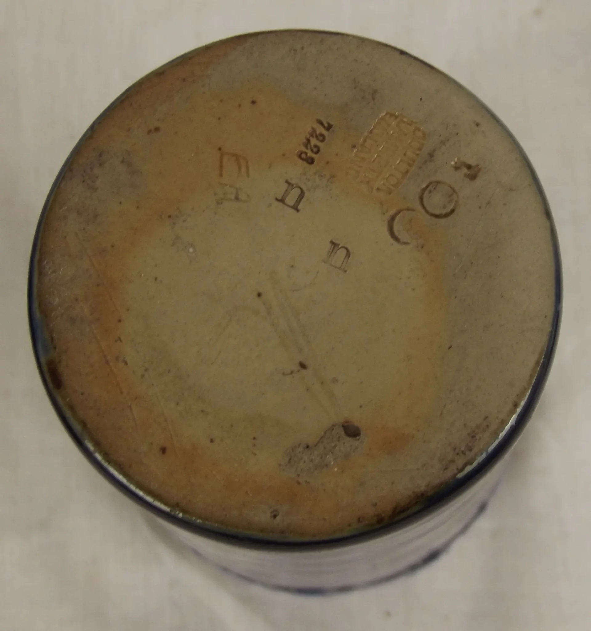 1897 Queen Victoria Diamond Jubilee Lambeth Beaker - Image 9