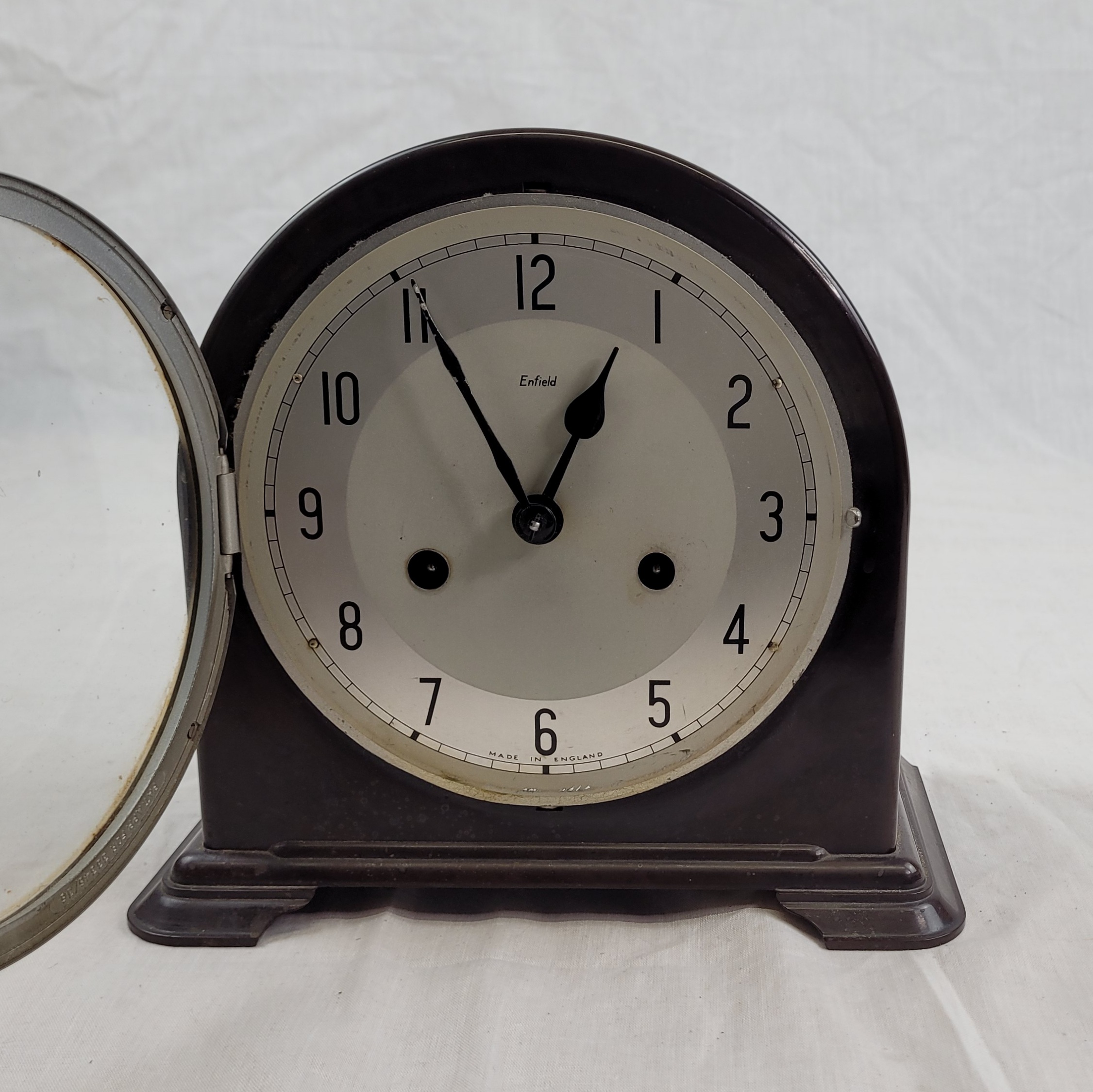 1930s Striking Bakelite Smith Enfield Bracket Clock - Image 6