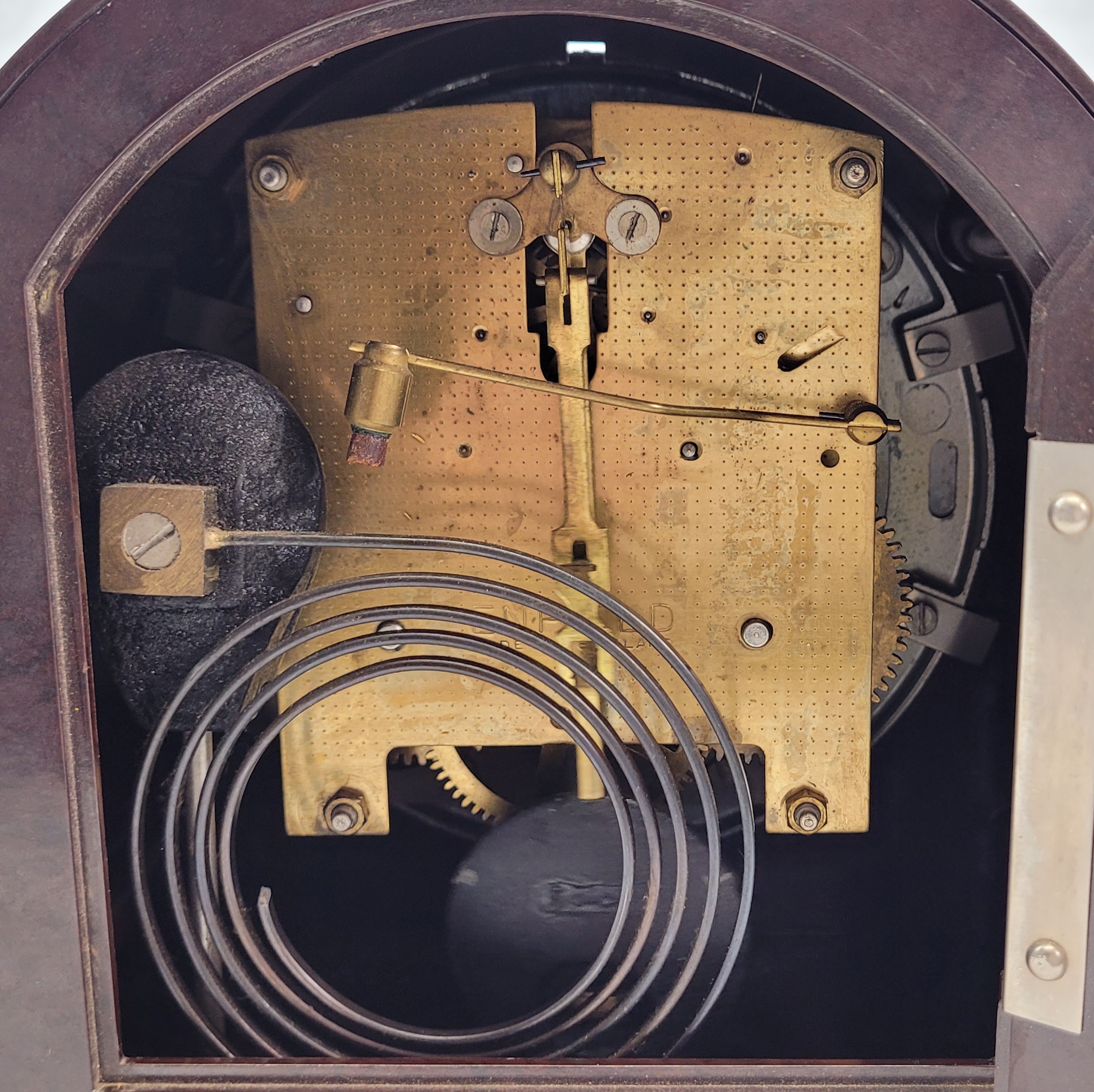 1930s Striking Bakelite Smith Enfield Bracket Clock - Image 9