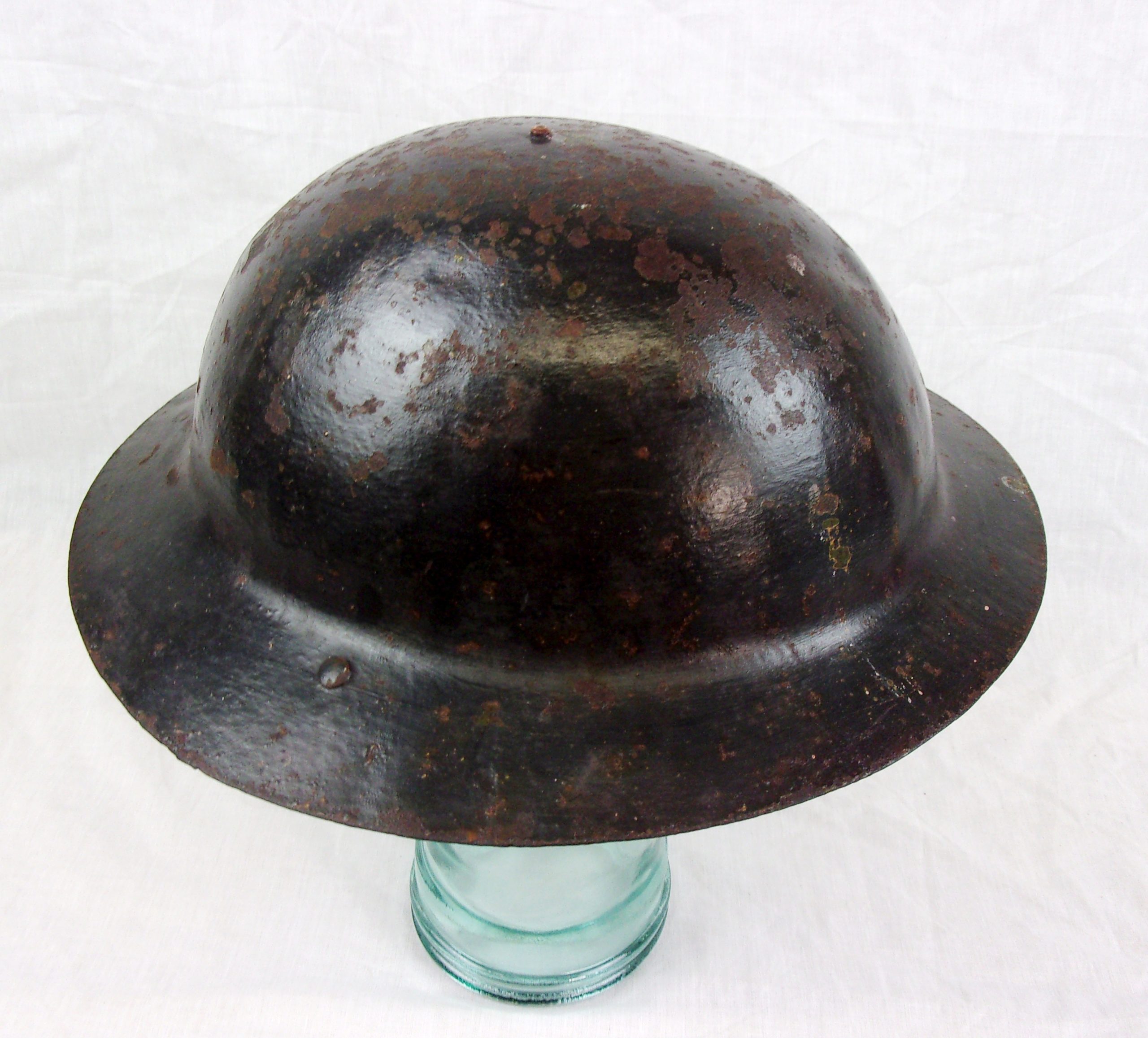 WW1 First Pattern Private Purchase Brodie Helmet To The Leicester Regiment - Image 3