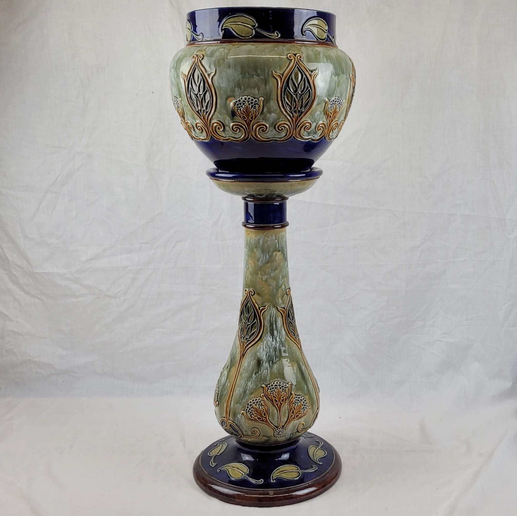 Royal Doulton Circa 1900 Jardiniere On Stand