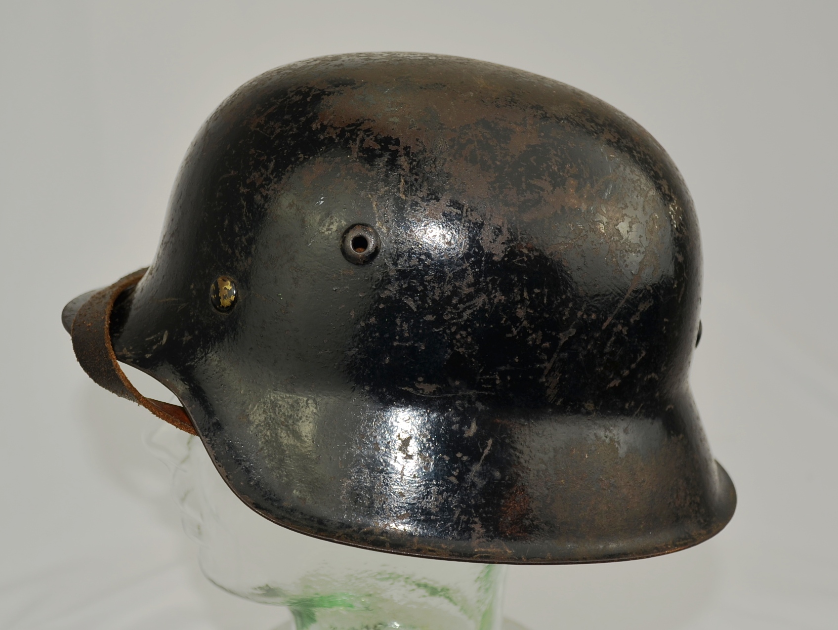 Nazi M42 SS Parade Helmet In Black Gloss - Image 4