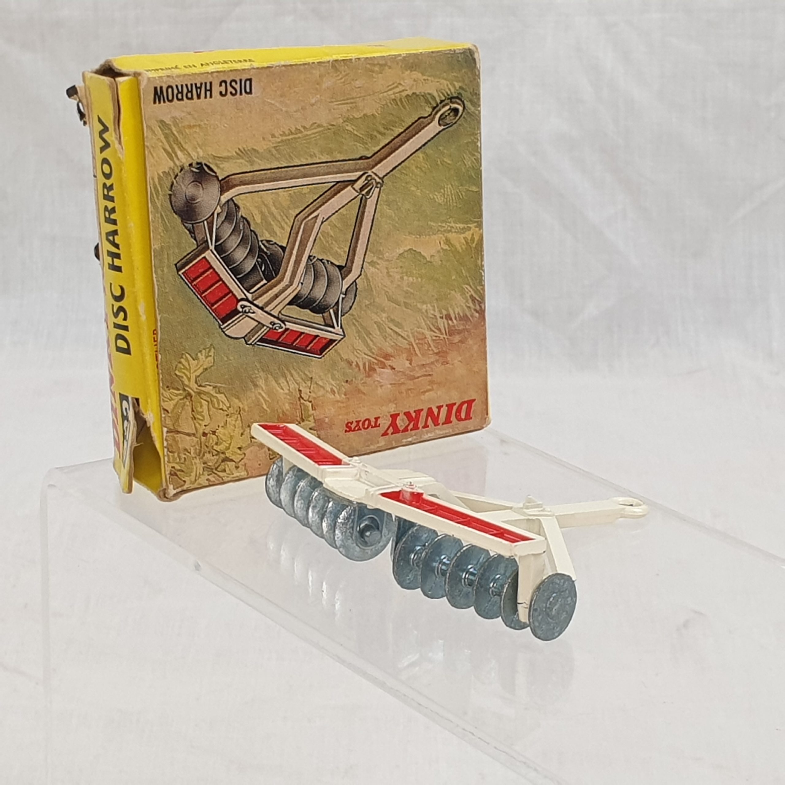 Dinky Toys 322 Disc Harrow - Image 3
