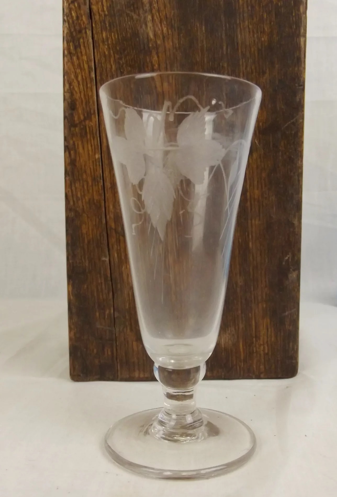 Georgian Rounded Knop Etched Dwarf Ale Glass - Image 5