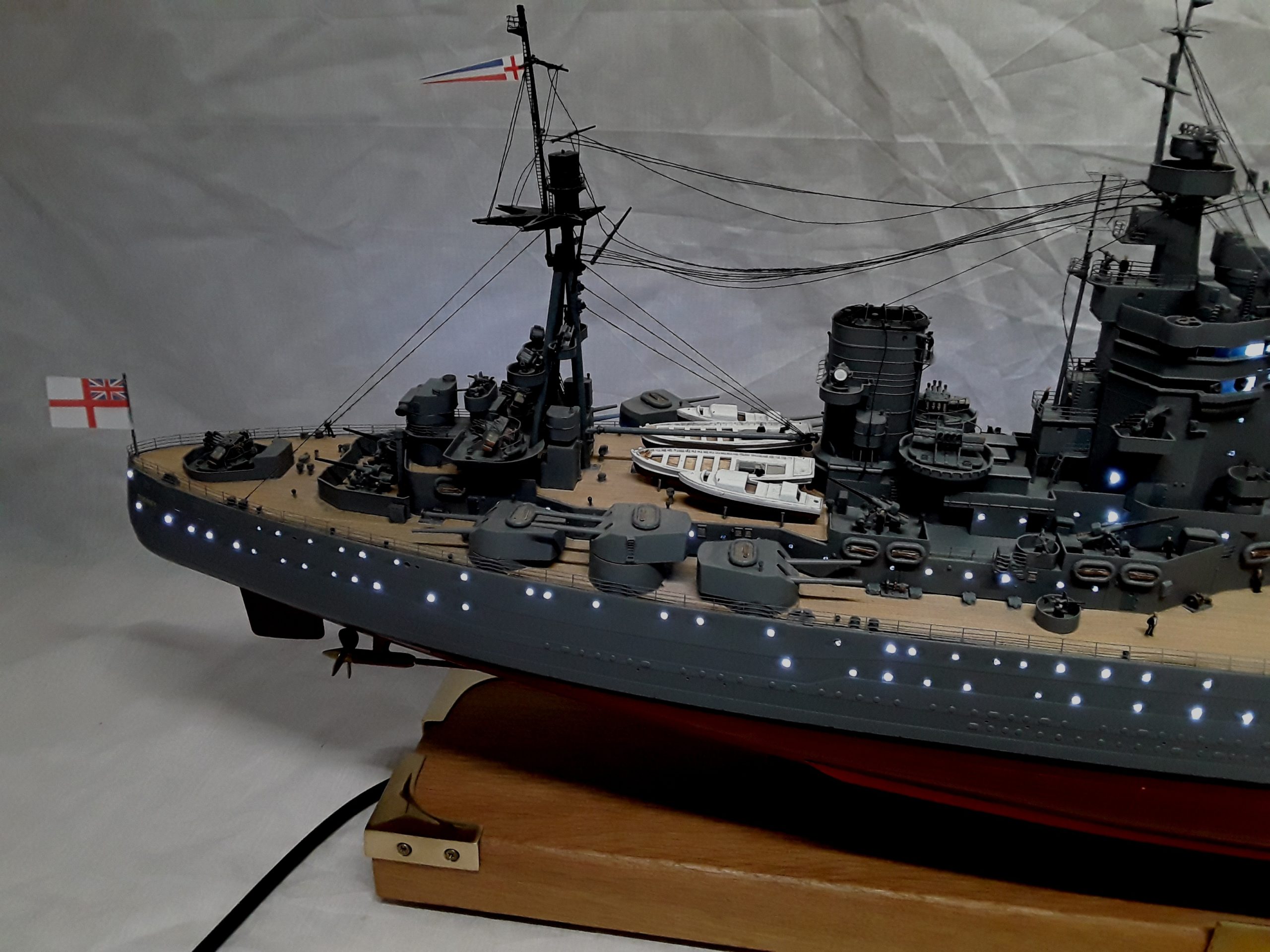 Large Finely Built And Illuminated Model Of The Battleship HMS Rodney - Image 15