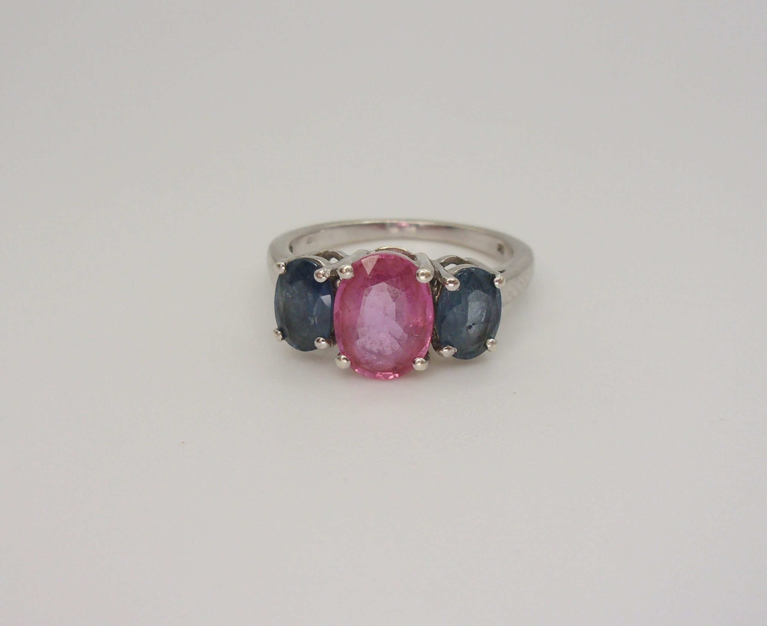 9ct White Gold Ruby & Sapphire Trilogy Ring UK Size J+ US 5