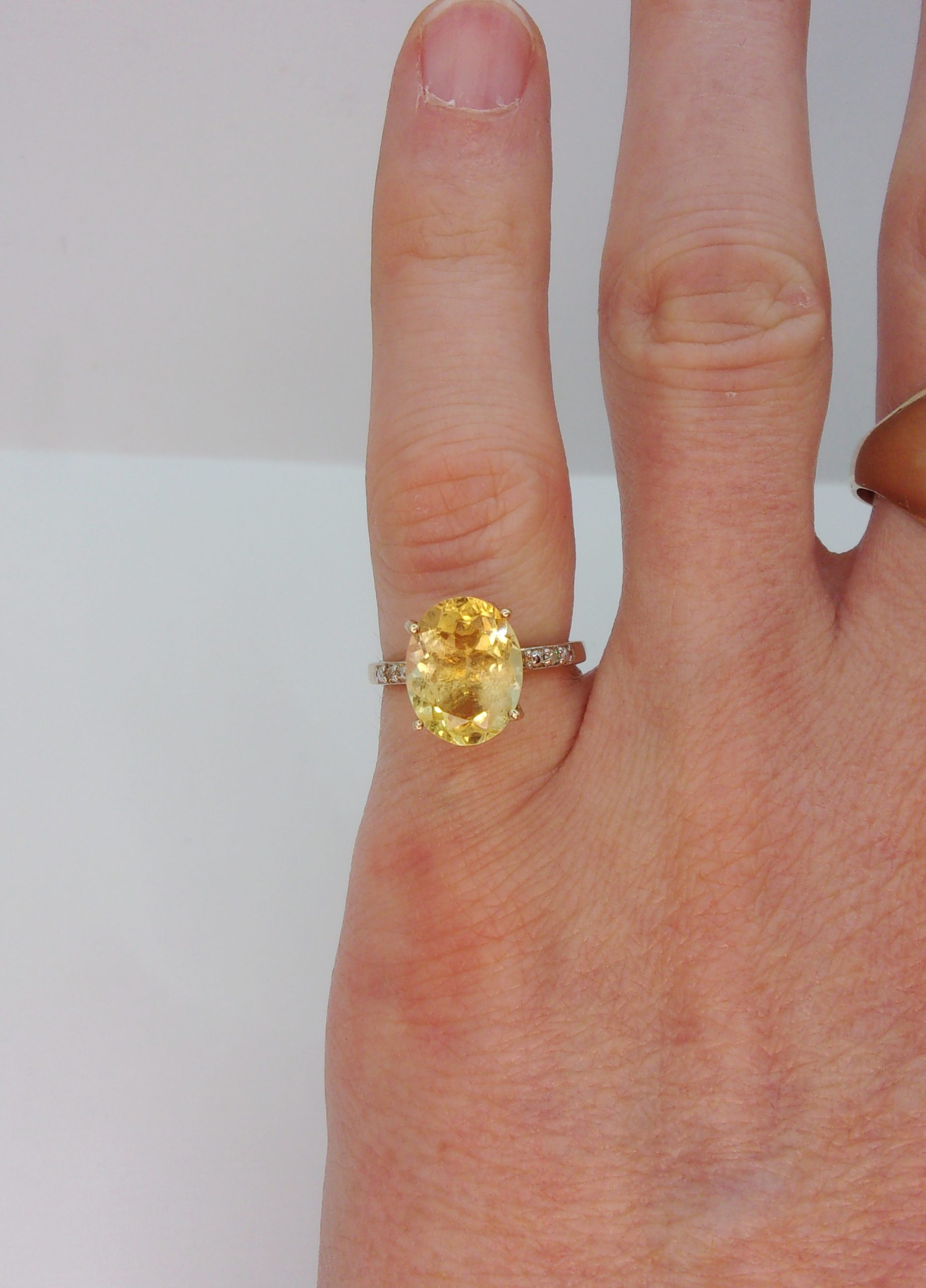 9ct Yellow Gold Citrine & Diamond Ring UK Size J US 4 ¾ - Image 7