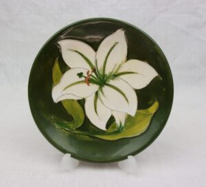 Moorcroft Bermuda Lily Pattern Pin Dish