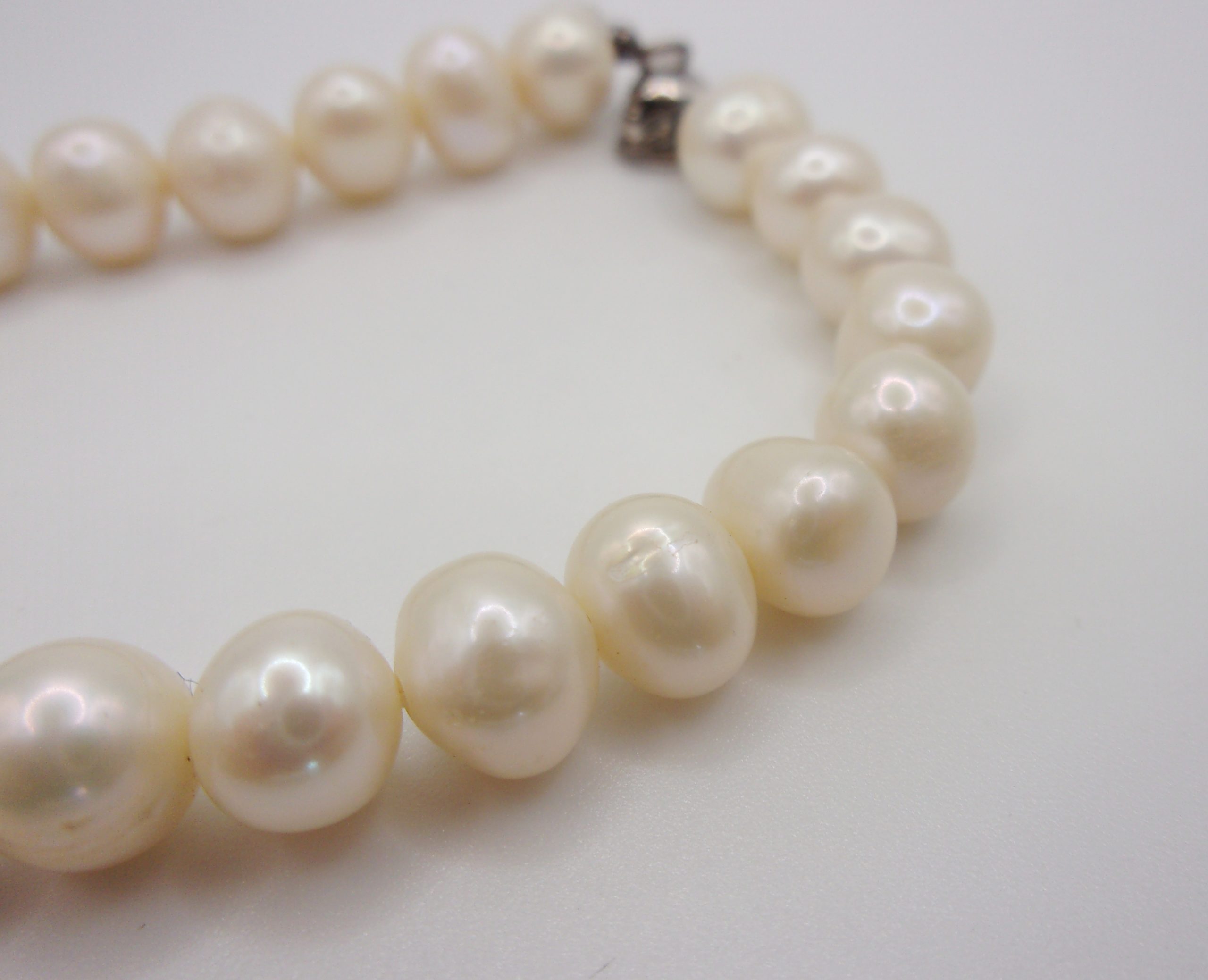 Natural Pearl Bracelet With Sterling Silver Clasp - Image 4