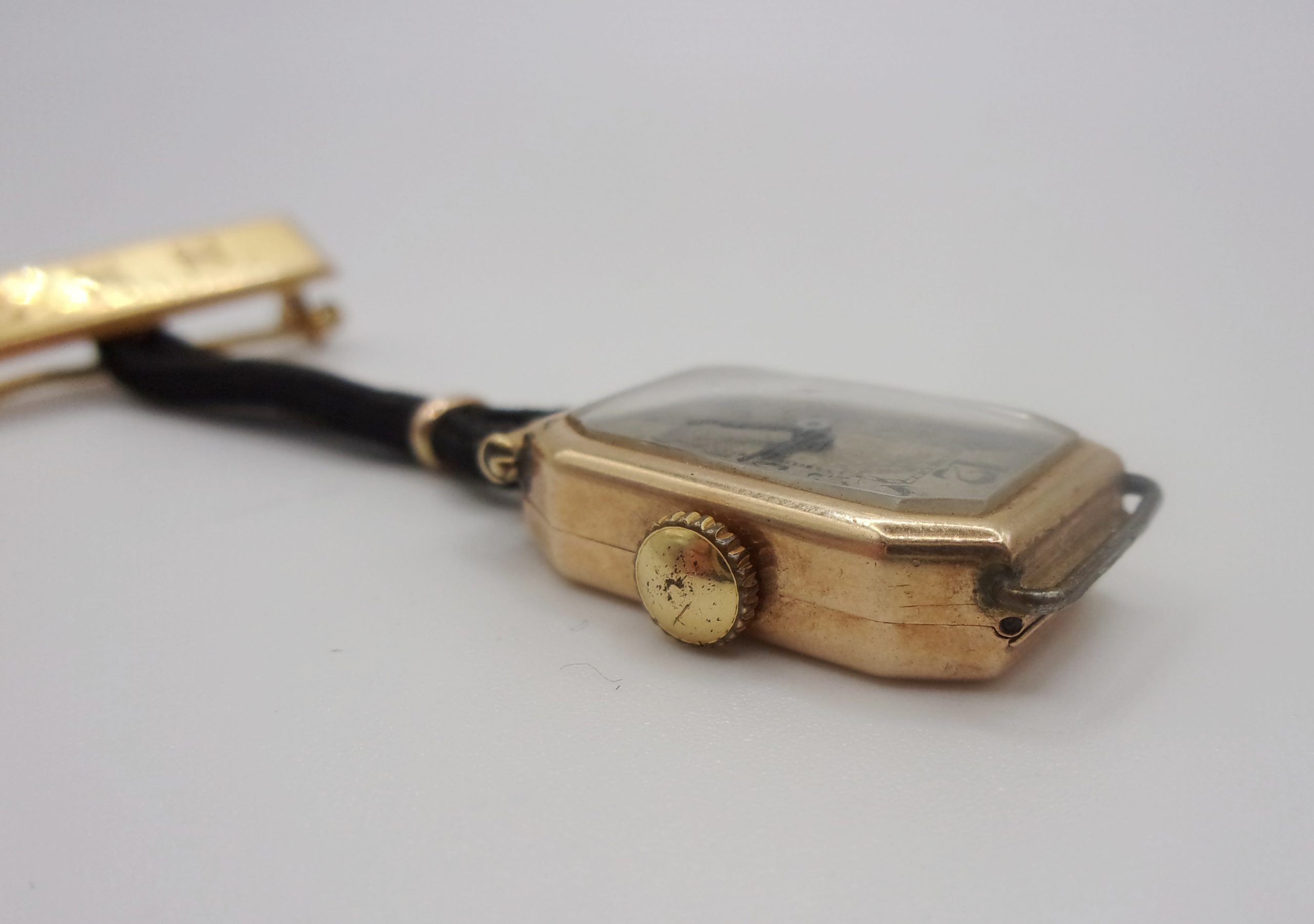 9ct Gold Nurses Fob Watch c1908 – Needs Servicing - Image 5