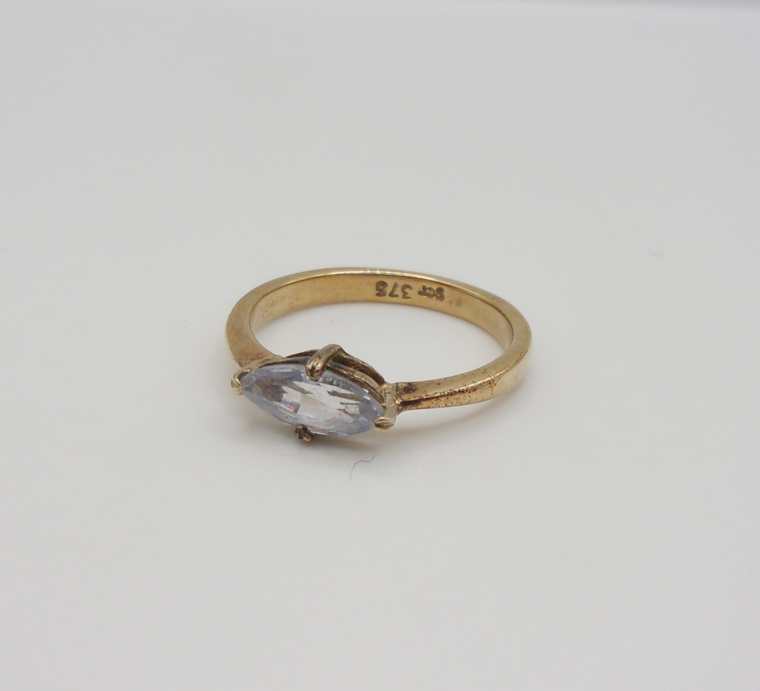 9ct Yellow Gold Sapphire Ring UK Size O US 7