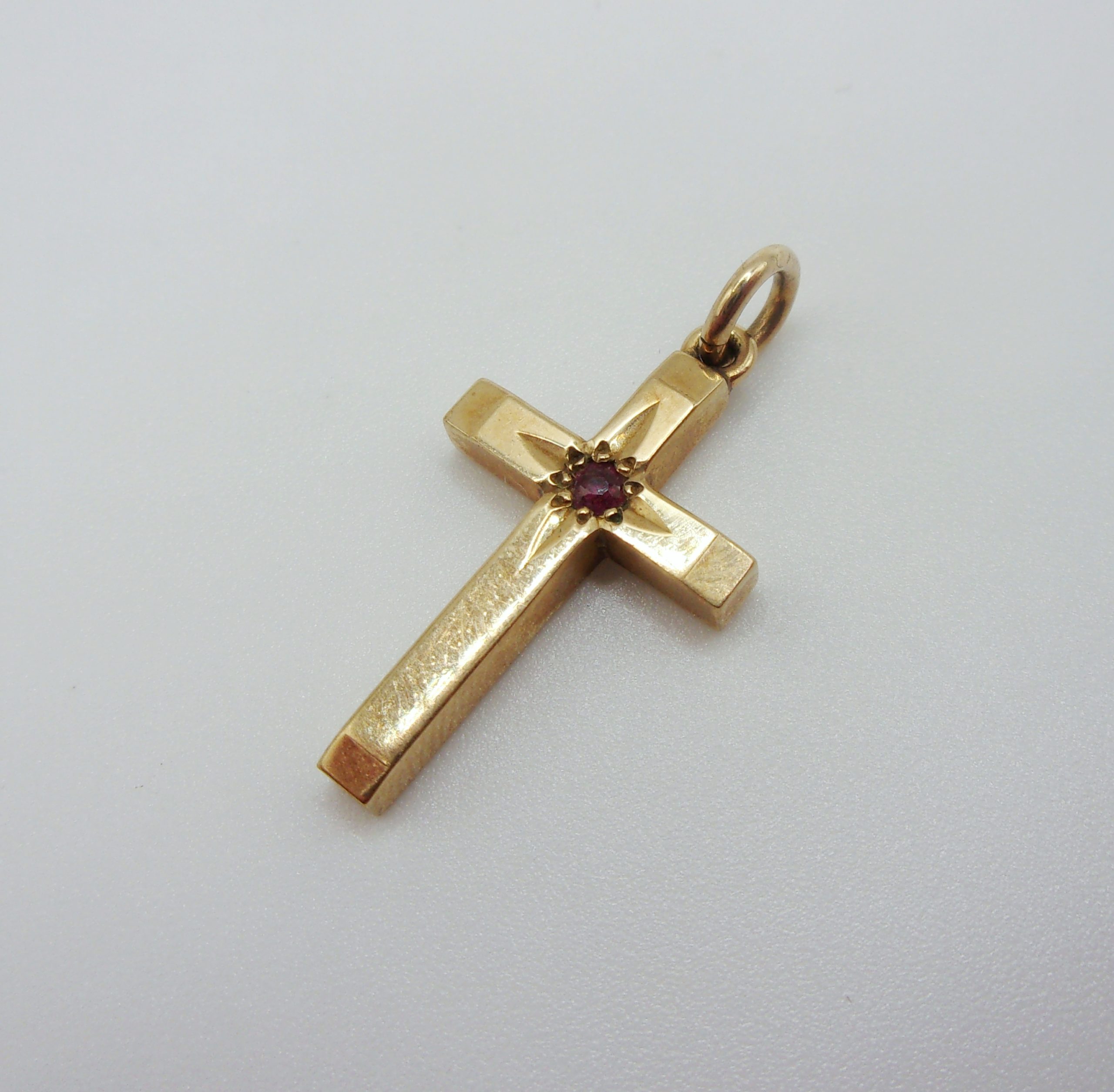 9ct Yellow Gold & Ruby Cross Pendant Charm