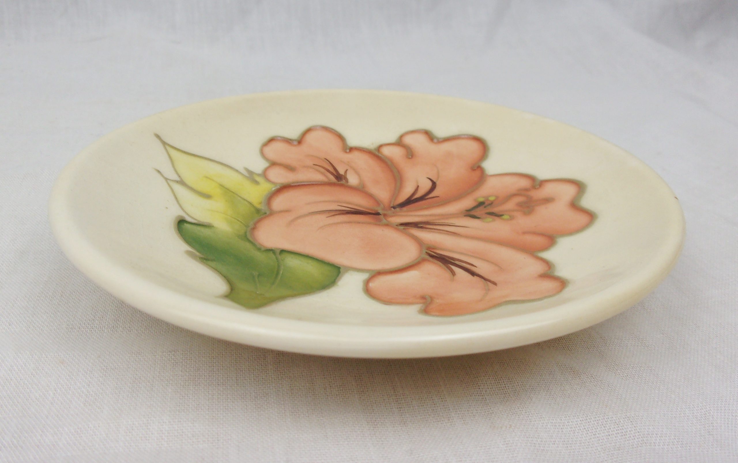 Moorcroft Magnolia Pattern Pin Dish #2 - Image 4