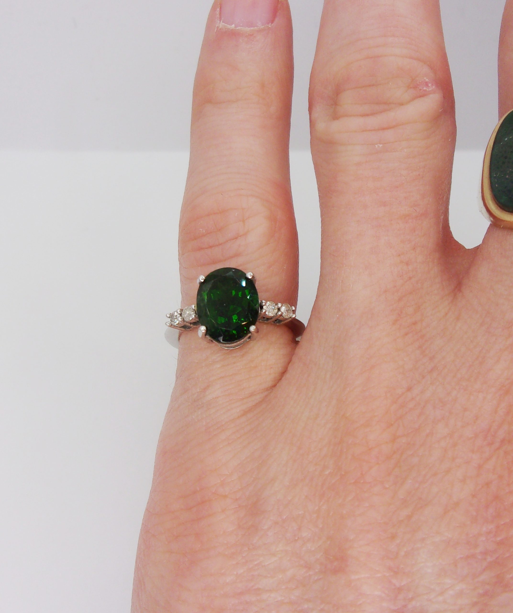 9ct White Gold Russian Diopside & Diamond Ring UK Size J US 4 ¾ - Image 7