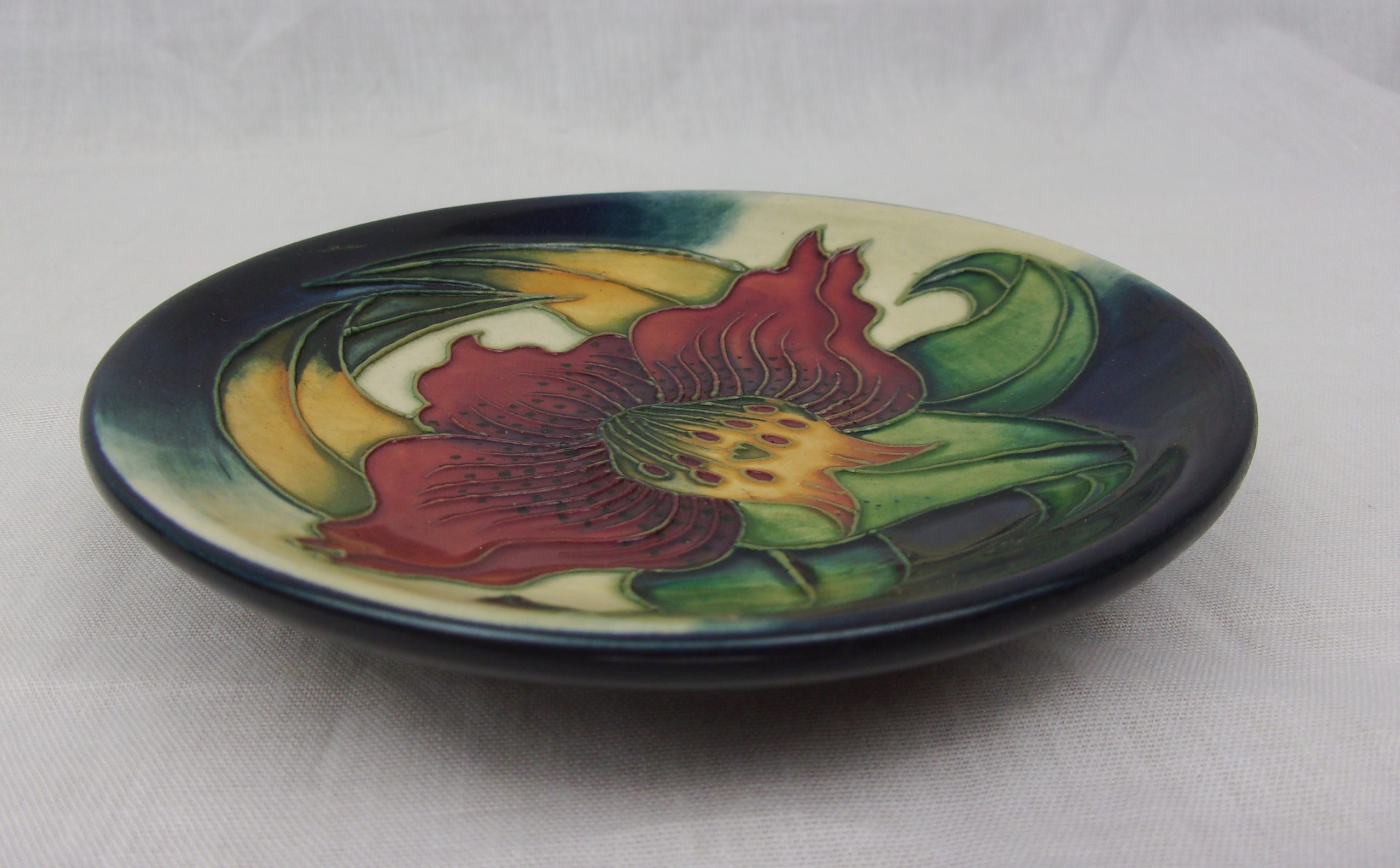 Moorcroft Orchid Pattern Pin Dish - Image 5