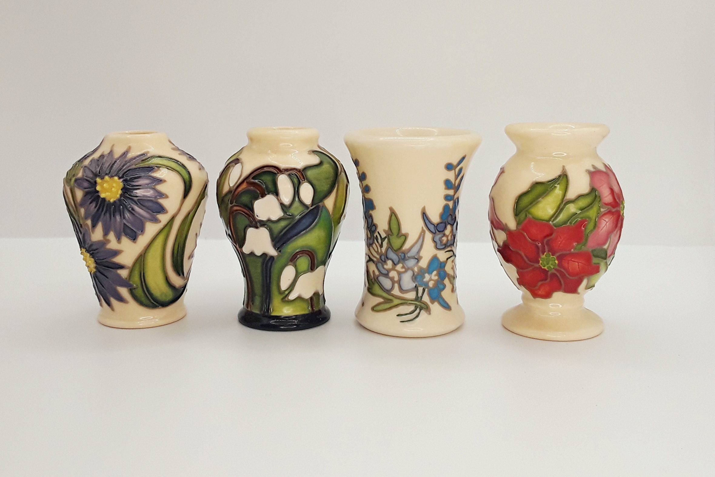 Complete Set of Moorcroft Miniature Floral Months of The Year Vases 2018 - Image 3